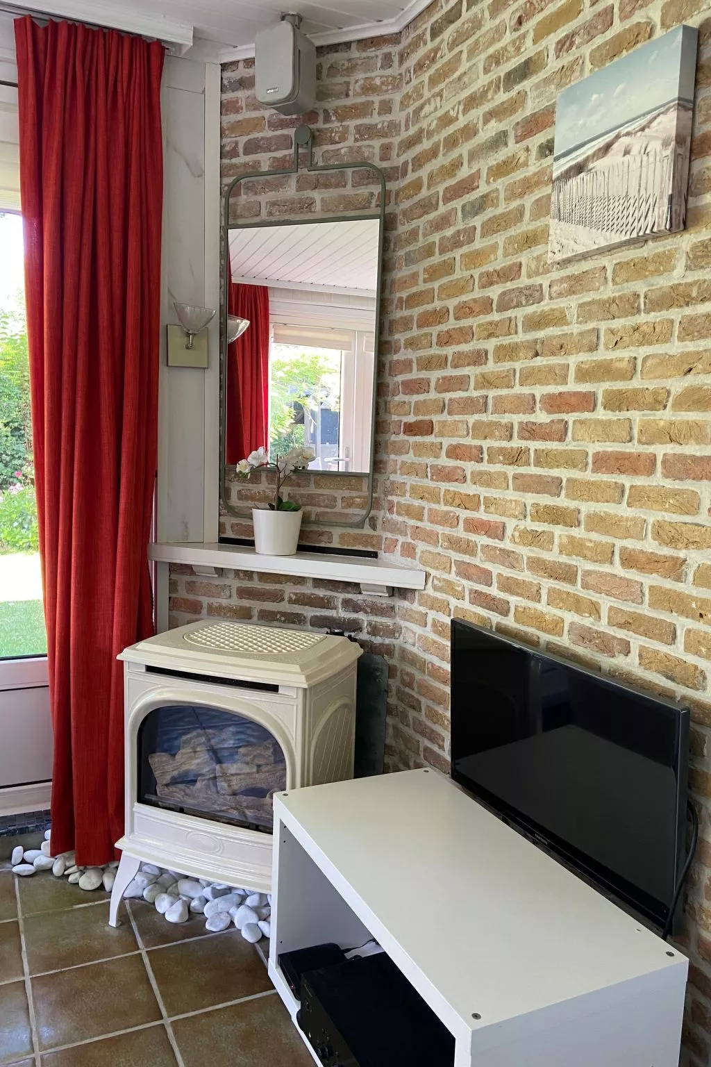 Kleines Haus mit Garten, direkt hinter dem Deich-Inside