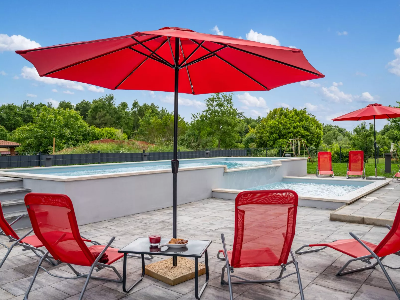 Villa Family Love mit Garten und Spielplatz-Outside