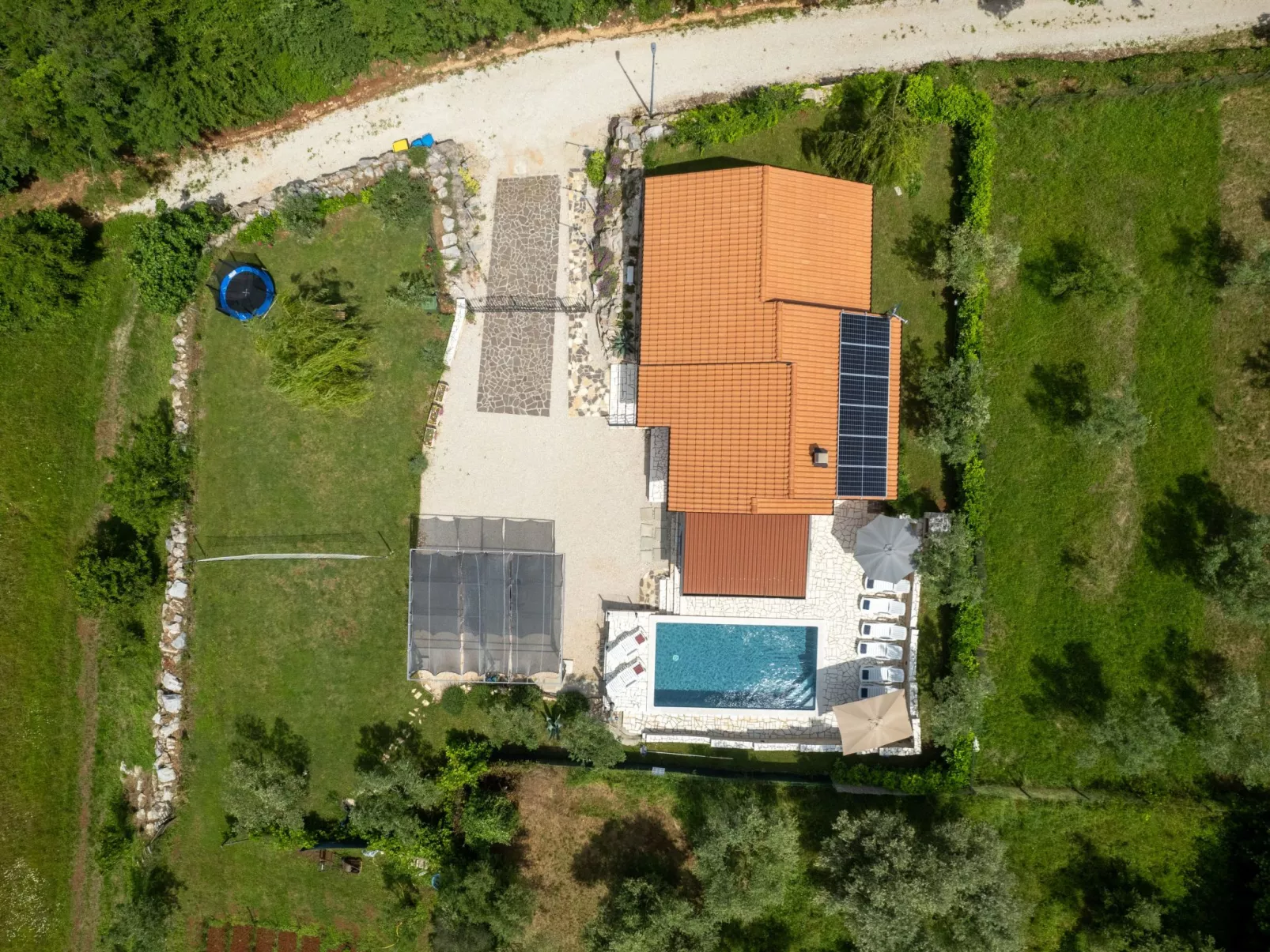 Villa Pendolina mit privatem Pool und Jacuzzi-Draußen