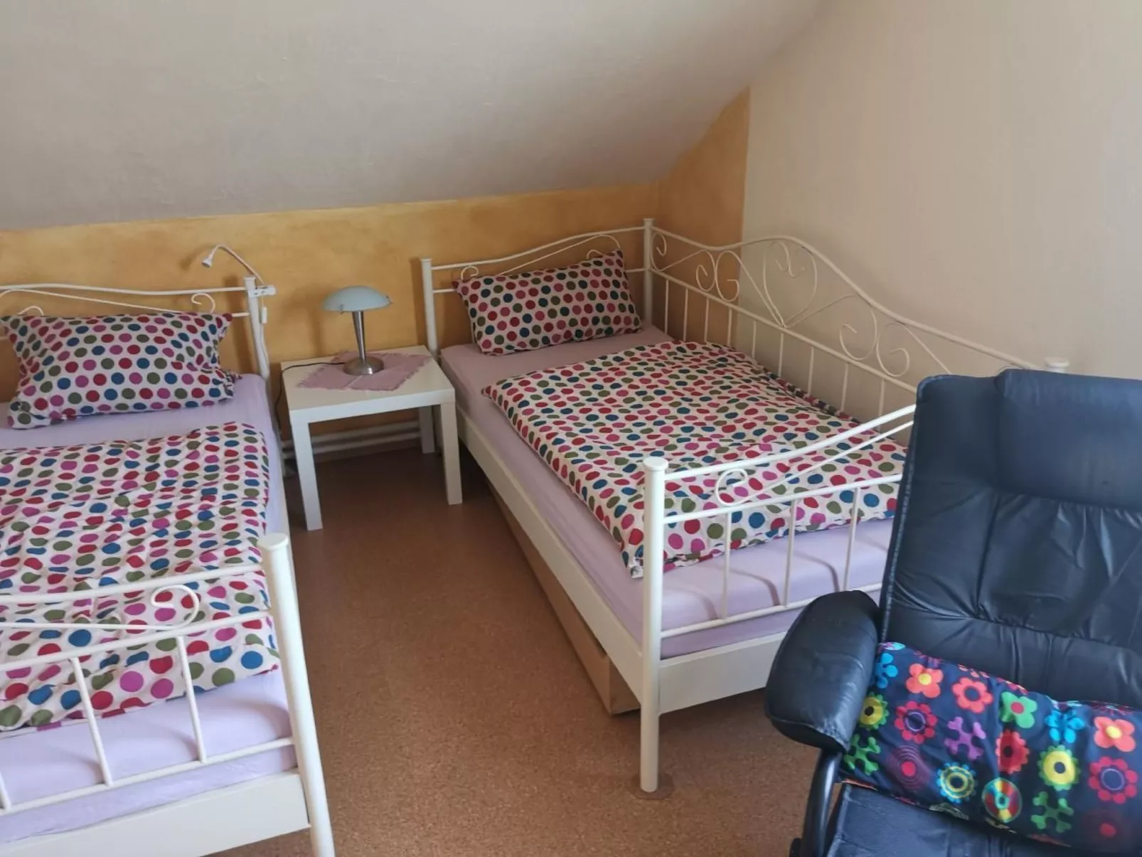 Am Seeufer-Image-tags.info