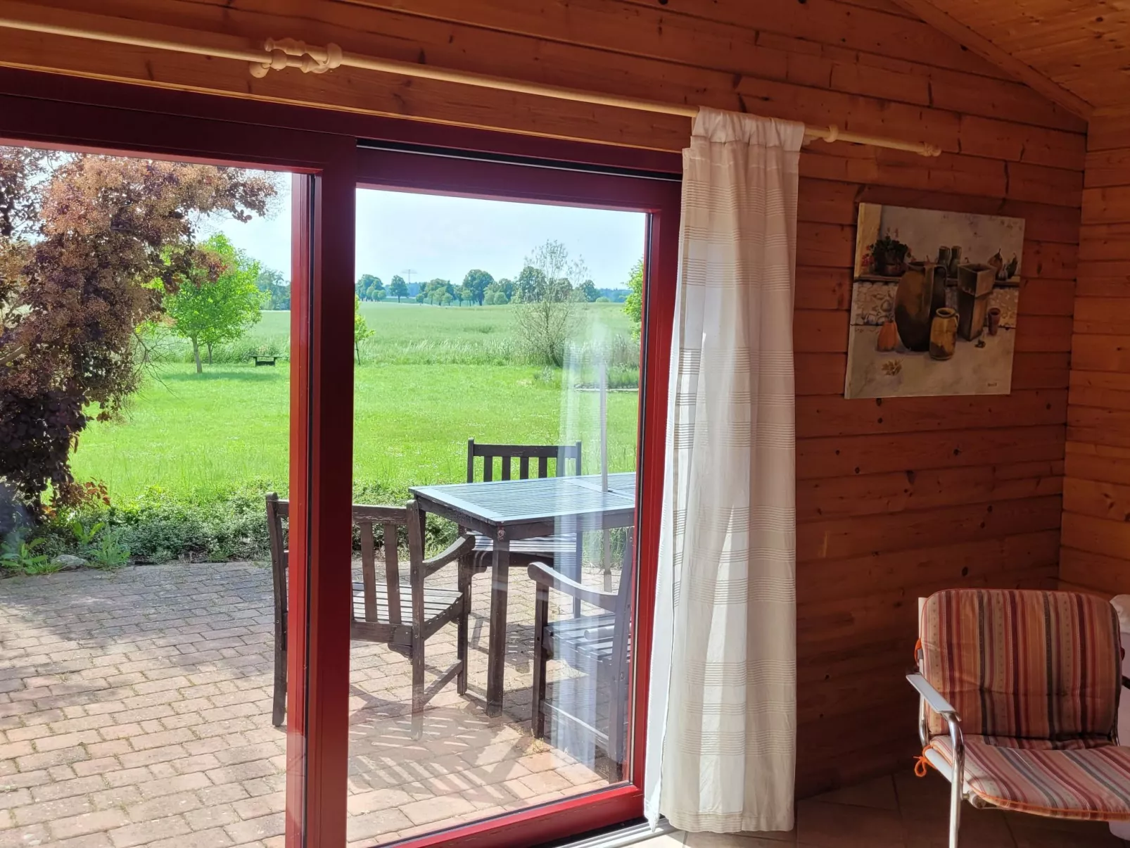 Mit Terrasse-Draußen