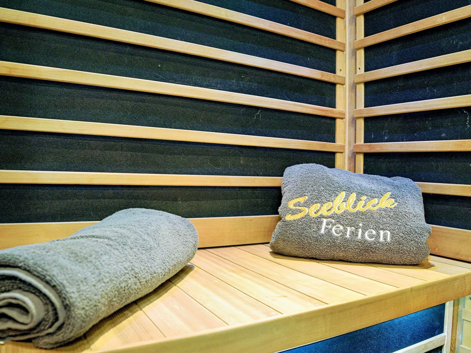 Lieblingsplatz by Seeblick Ferien ORO, 1Wasserlage-Inside