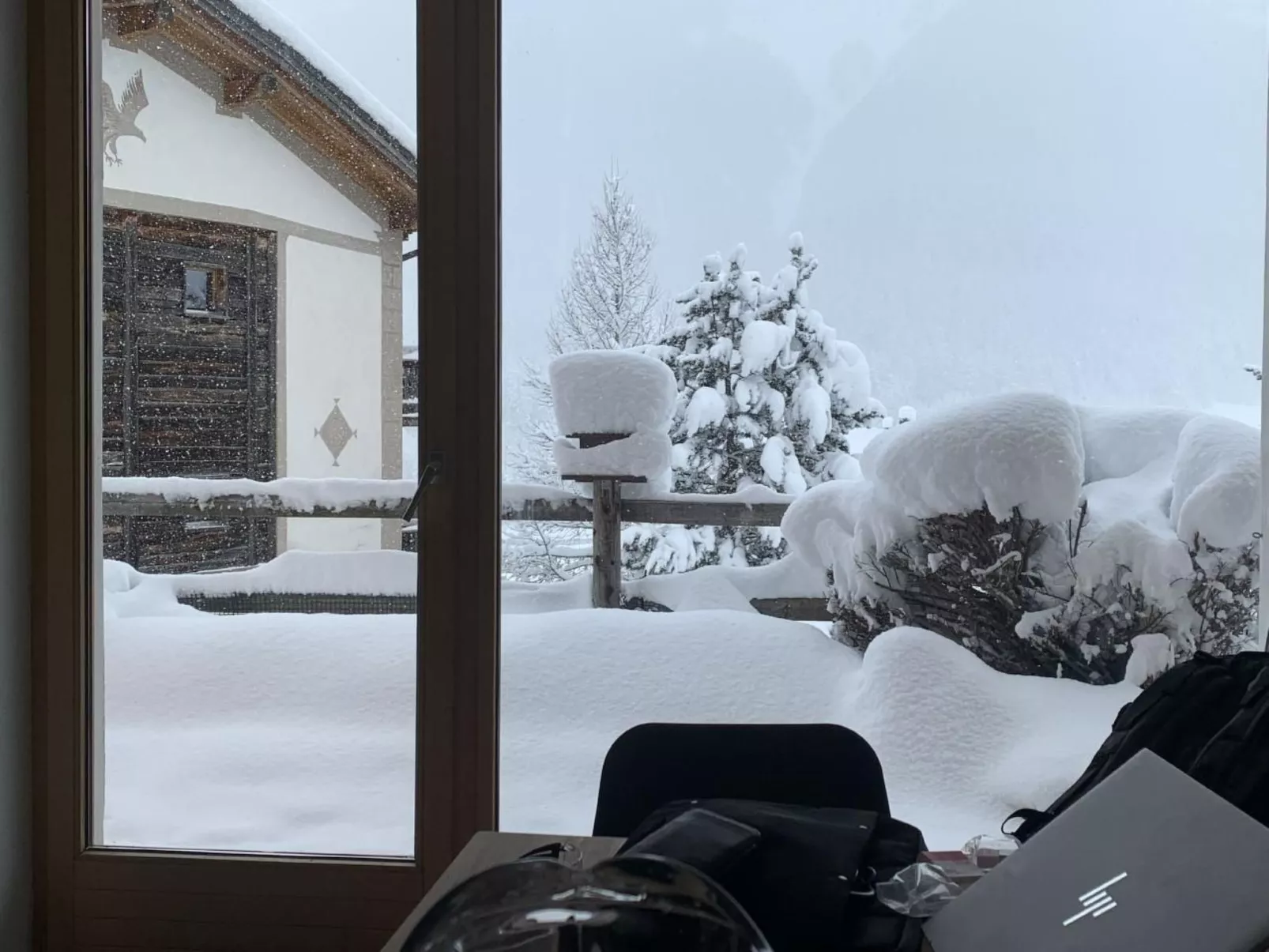 Chesa Genziana-Outside