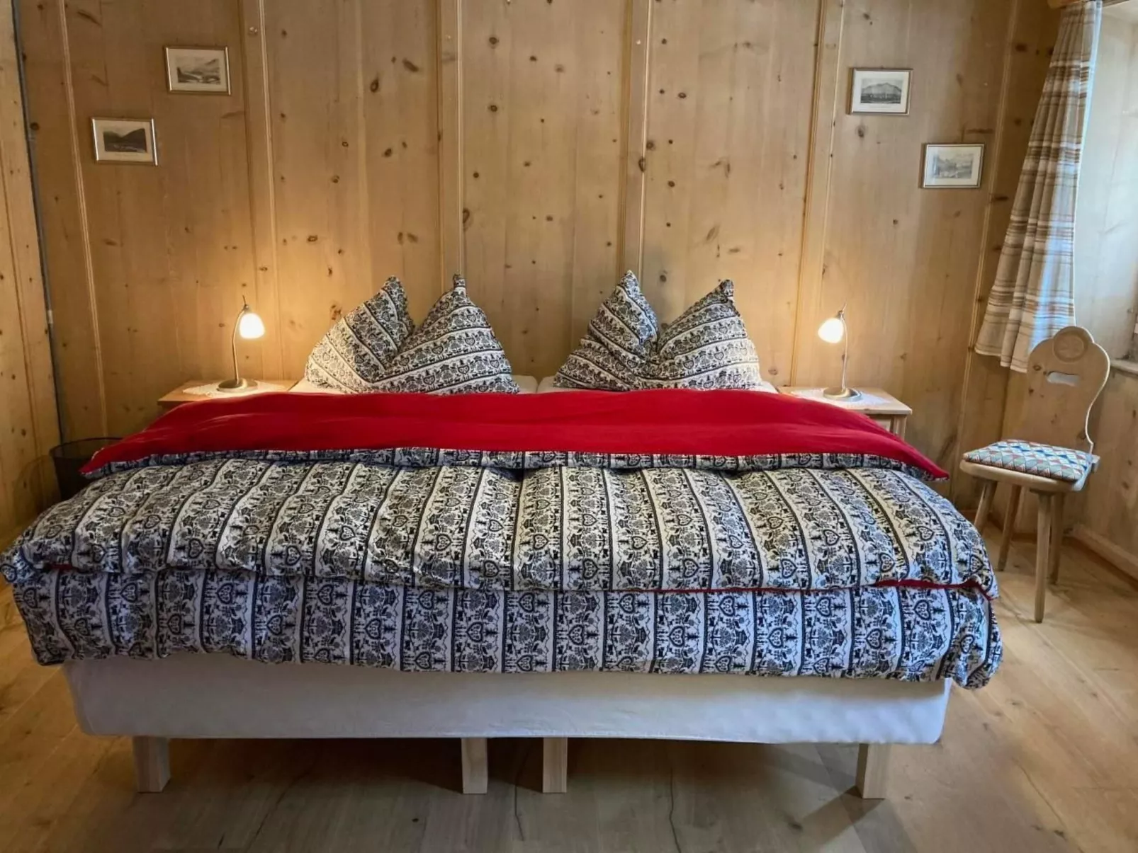 Chesa Robbi S-chanf-Inside