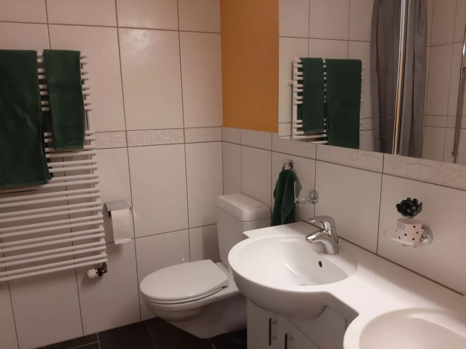 Oase in Sarnen-Inside