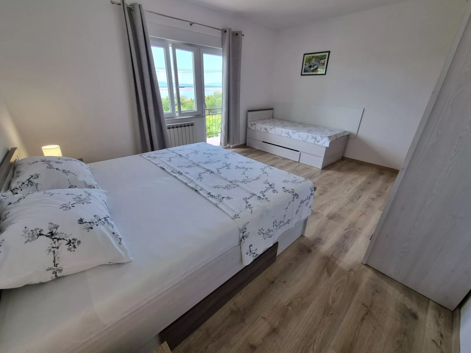 Wohnung für 3 Personen, mit Balkon und Meerblick-Drinnen