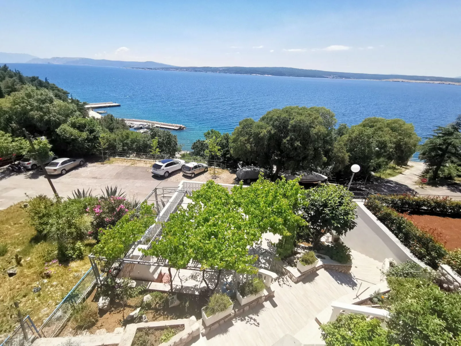 Wohnung 70m vom Strand entfernt, mit AC und WiFi-Draußen