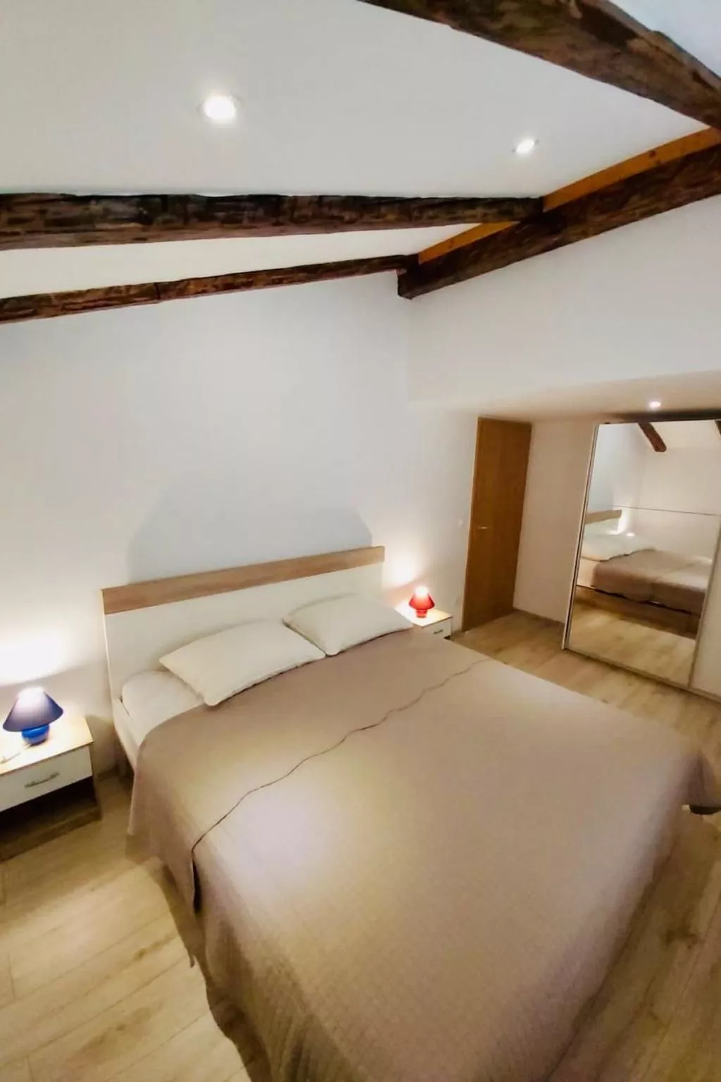 Apartment Karlo auf zwei Wohnebenen, mit Meerblick-Inside