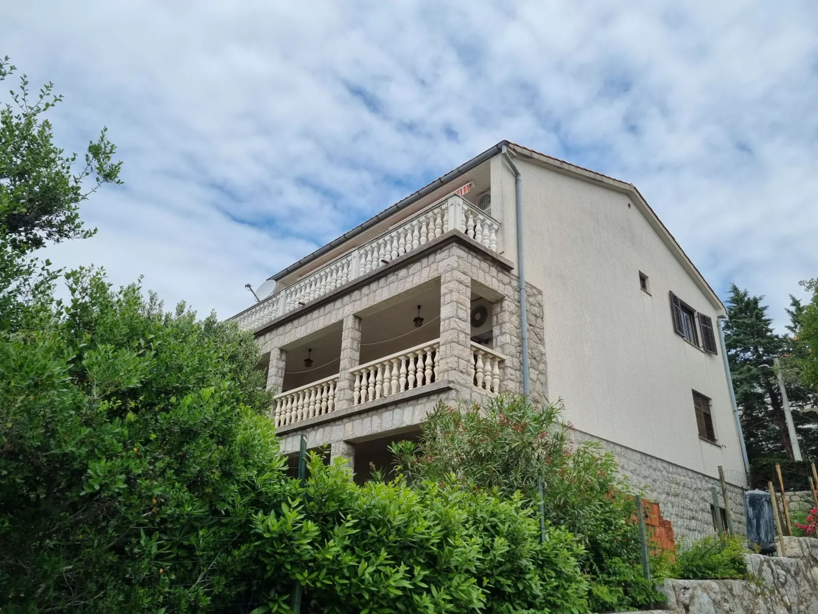 Wohnung mit Balkon mit Meerblick-Draußen