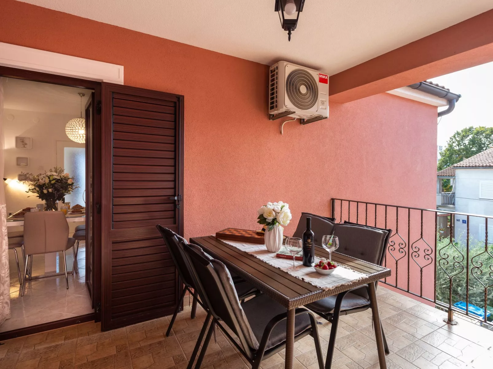 Schöne Wohnung Funtana Nr.4-Dehors