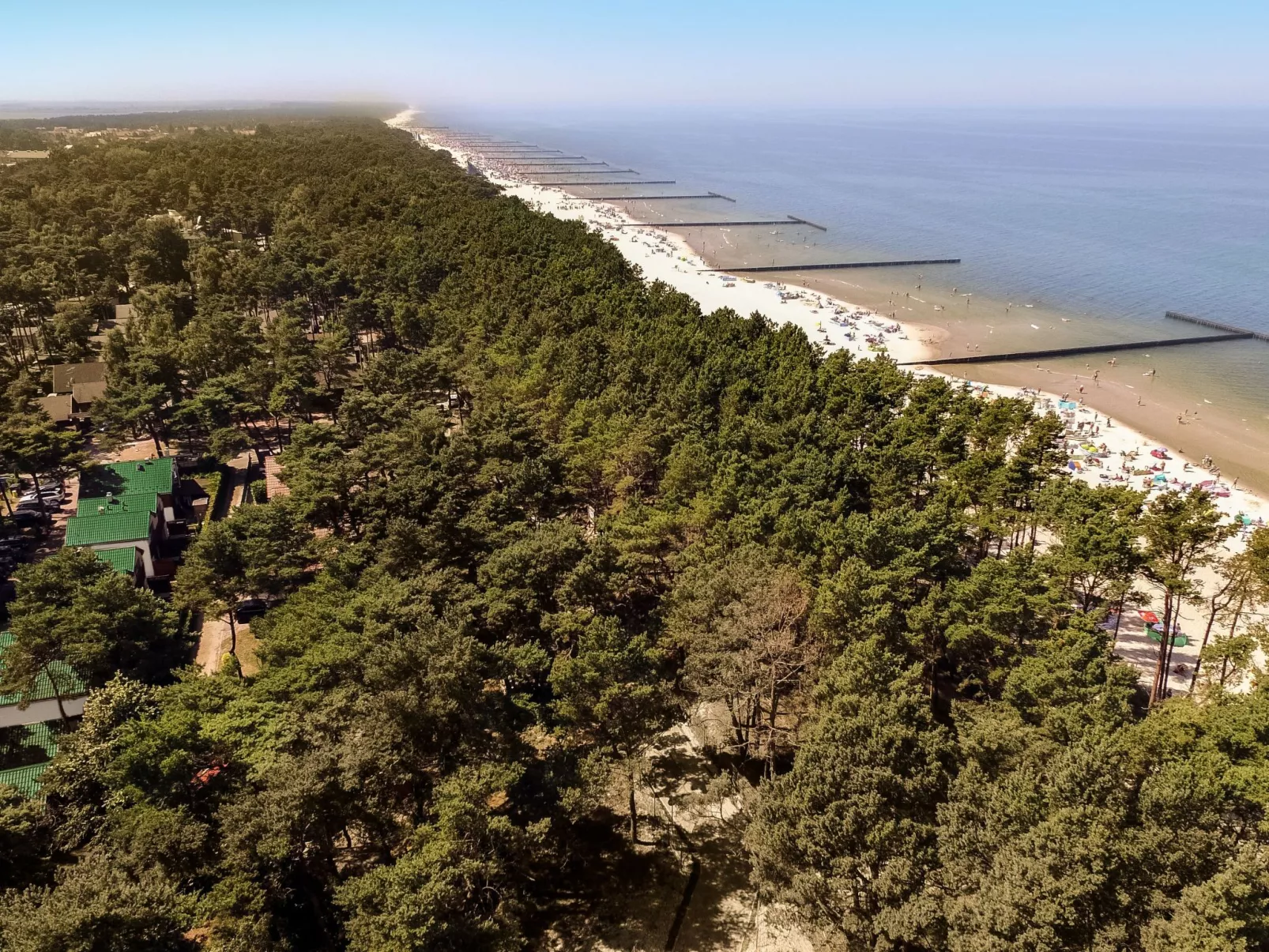 Ganzjährig bewohnbares Ferienhaus direkt am Strand von Dźwirzyno-Outside