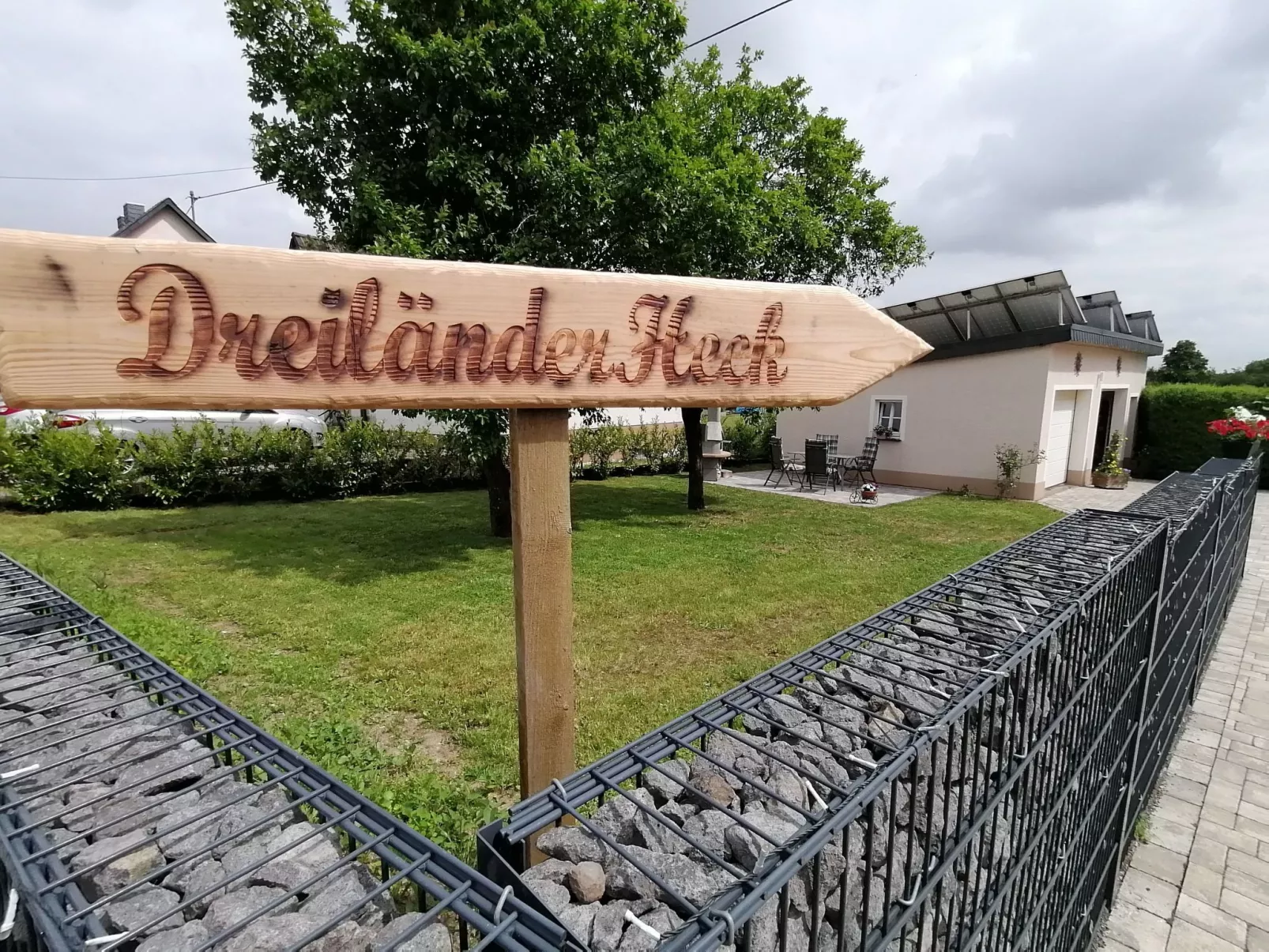 Appartement mit Terrasse-Draußen