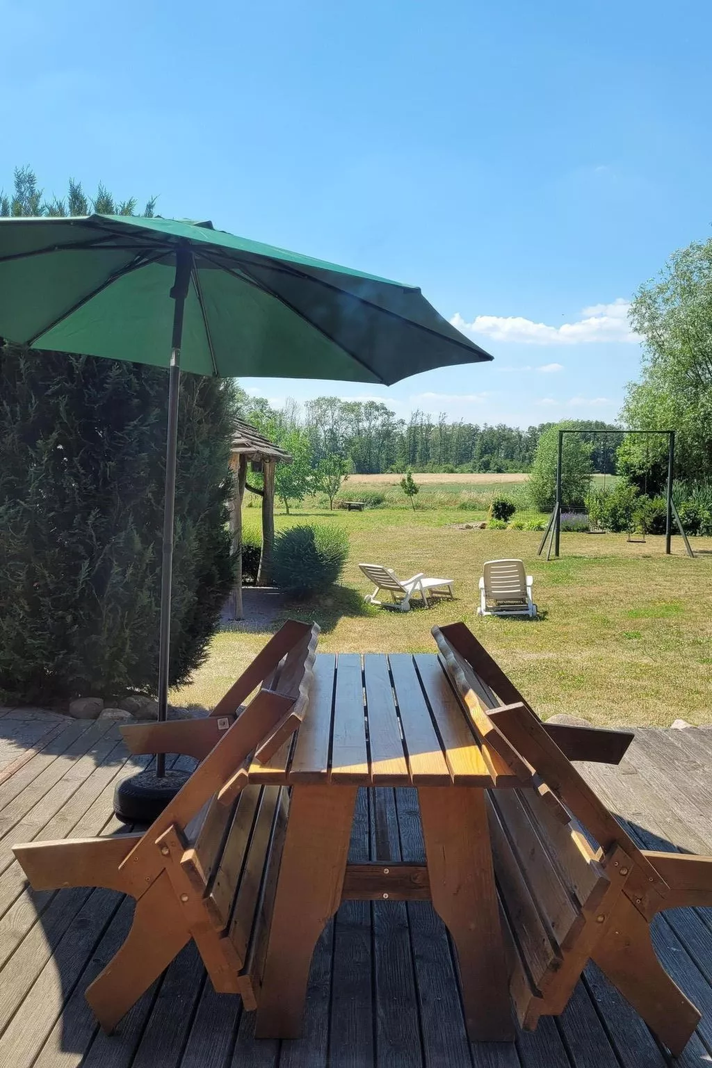 Mit Terrasse-Draußen