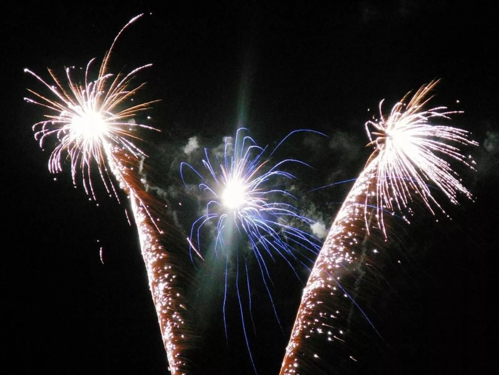 Mit Sauna und Schwimmbadnutzung-Outside