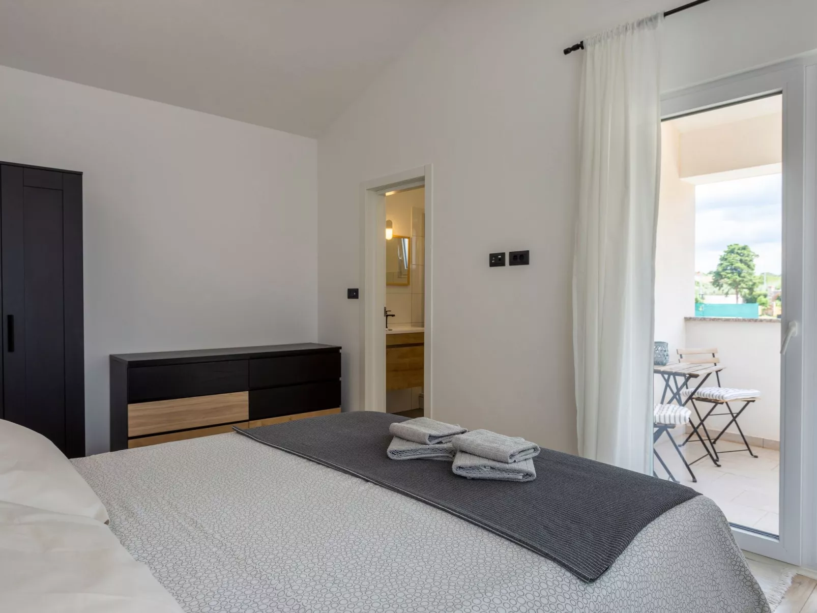 Modernes Ferienhaus in Strandnähe-Drinnen