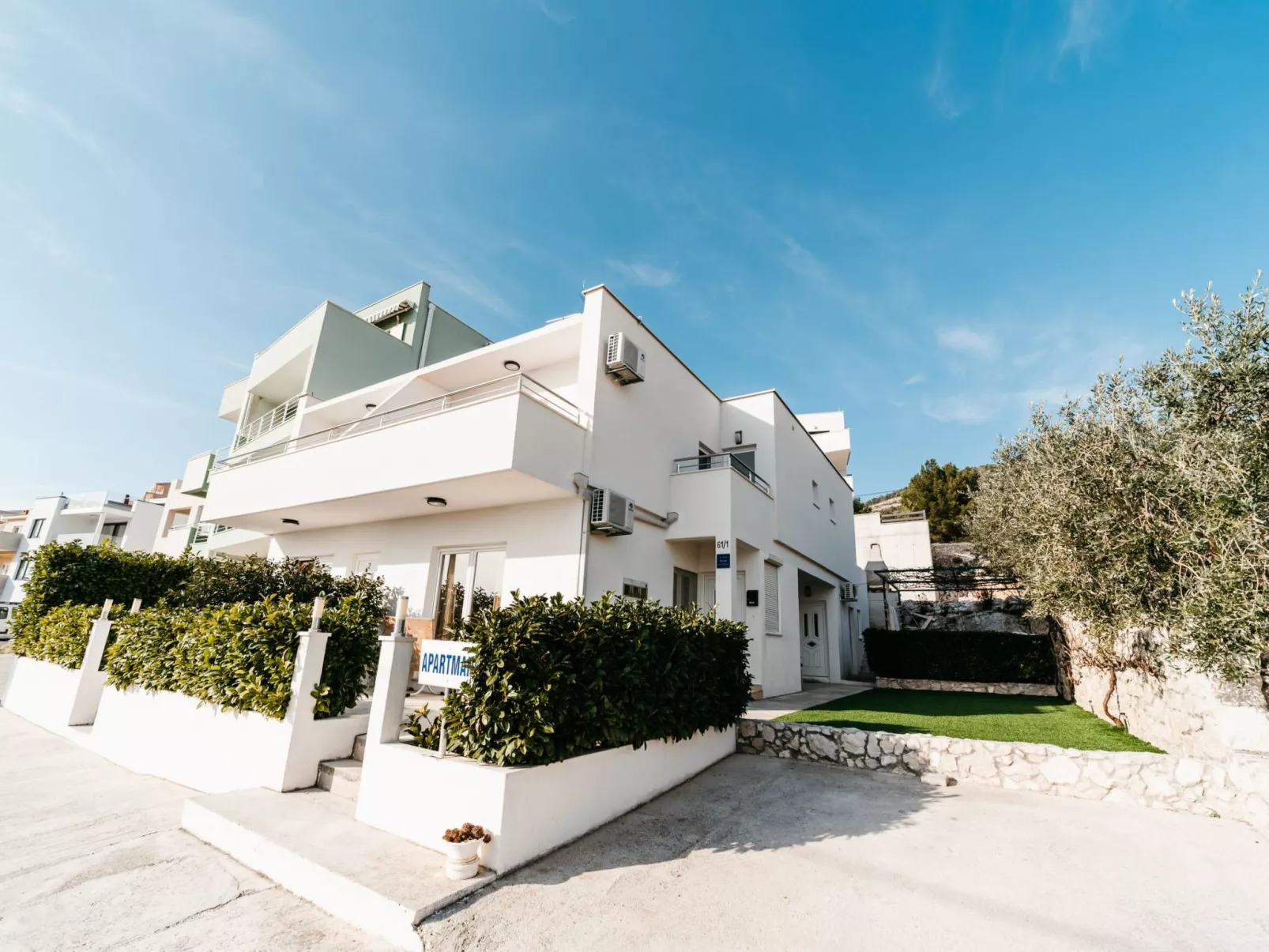 Moderne Ferienwohnung mit Meerblick-Draußen