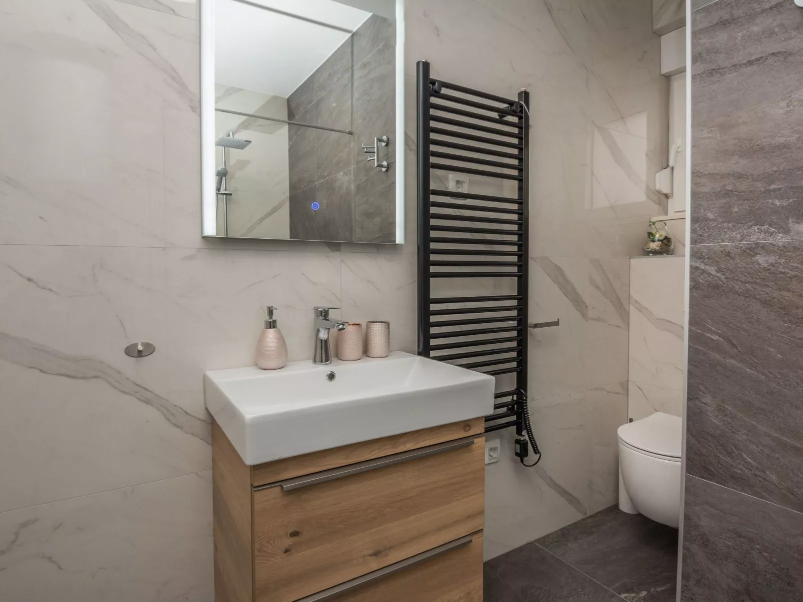 Wohnung mit Meerblick Glamour Vir - Agentur TA Leut-Dedans