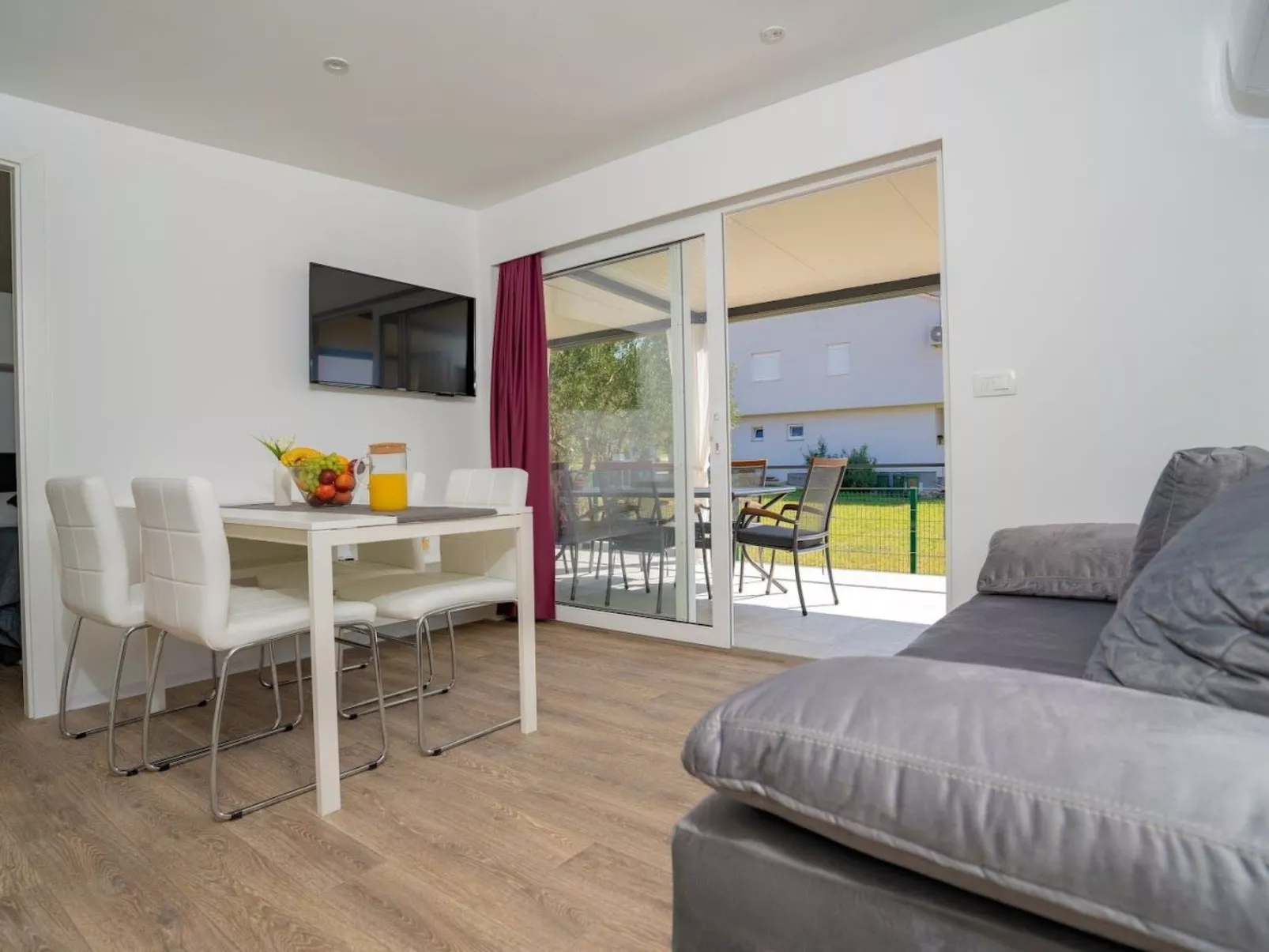 Adriatic Mobile Homes 2-Inside