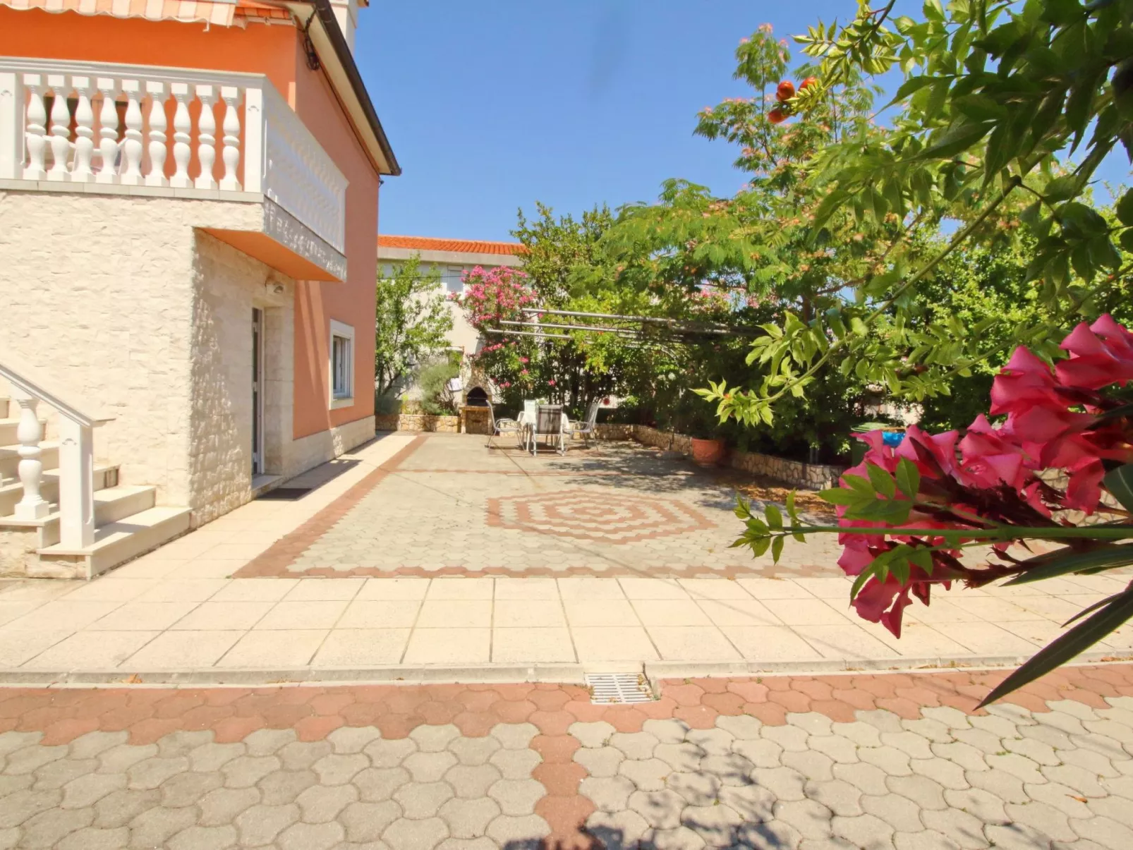 Apartment Radosna-Dehors