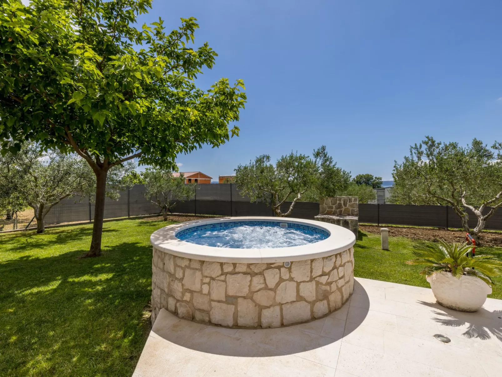 Villa Oasis privater Pool für bis zu 10 Personen-Draußen