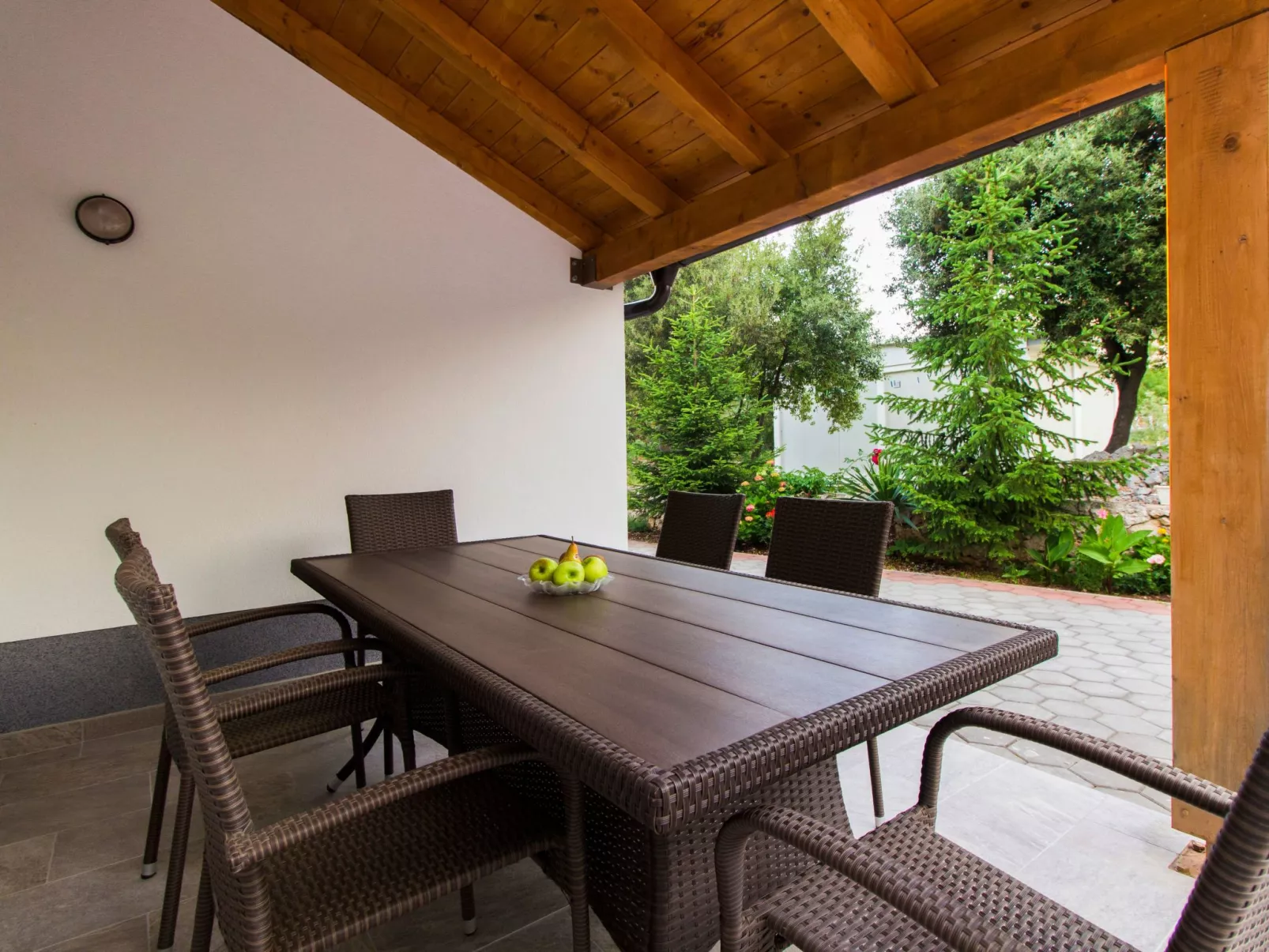 Mit Terrasse-Draußen