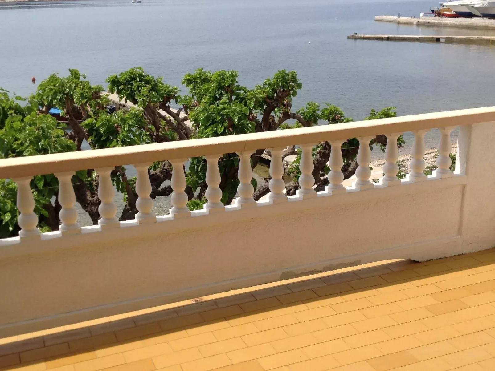 Wohnung 2 mit Meerblick-Draußen