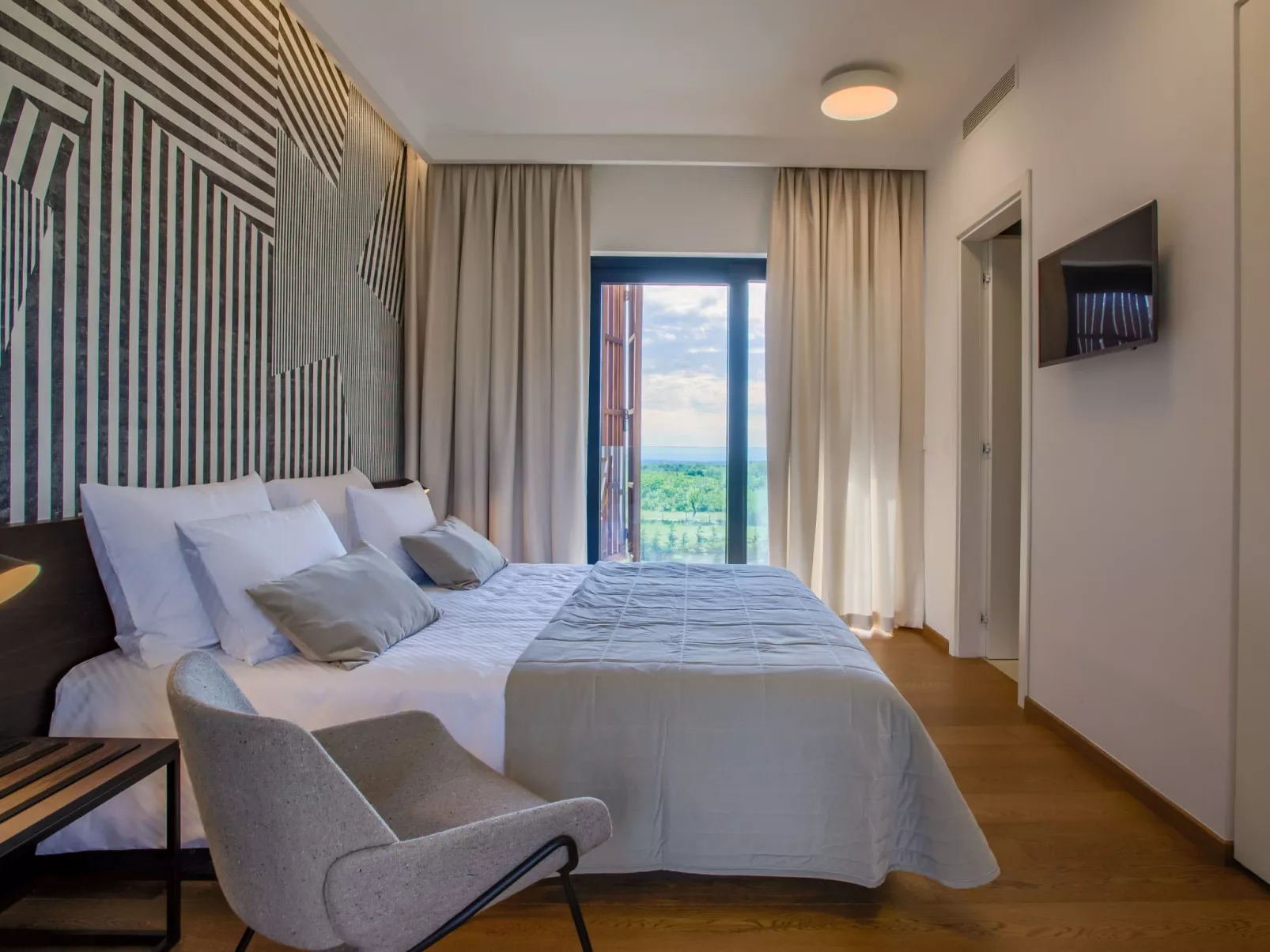 Für 6 Personen und 4 Kinder in Porec-Jurici, Istrien (Westküste von Istrien)-Inside