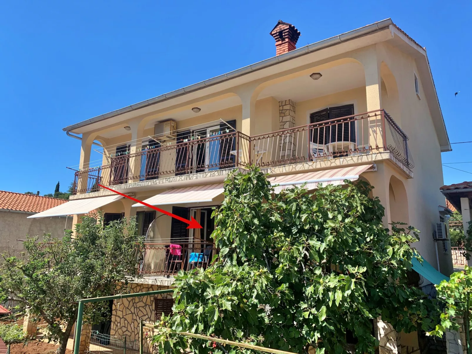 Apartment Santic-Dehors