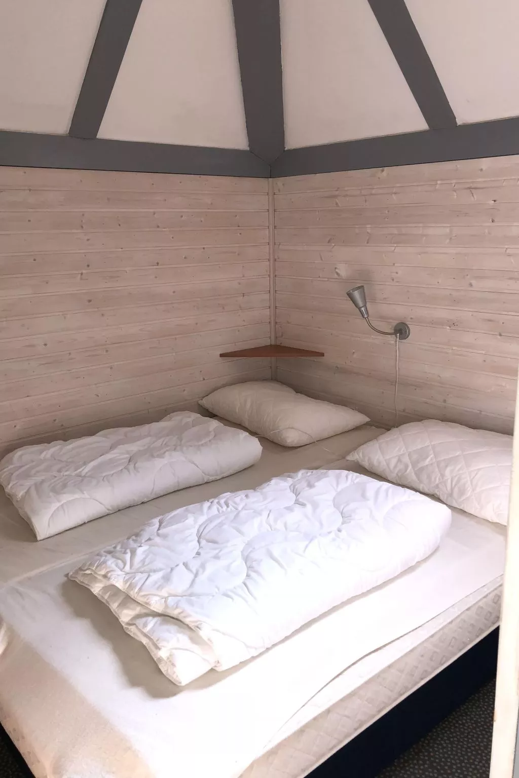 Charly in Kirchheim Seepark-Drinnen