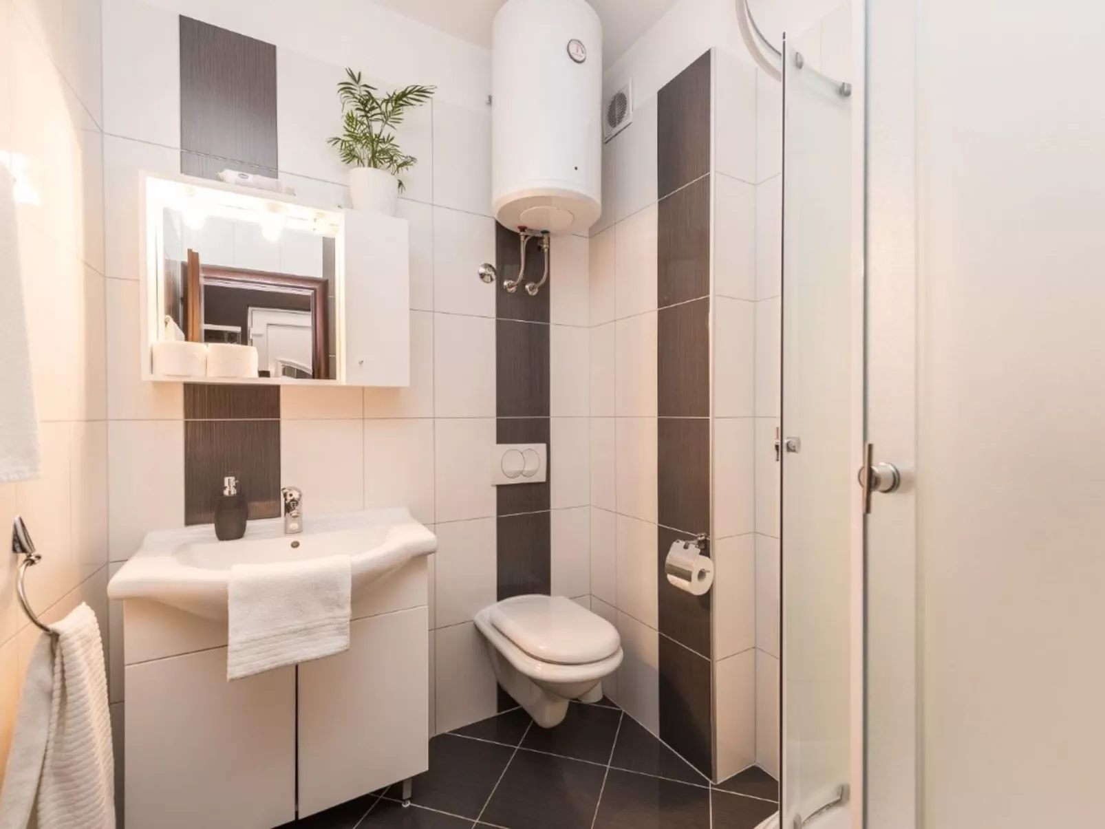 Wohnung Kim Black - von TA Leut Agency-Drinnen