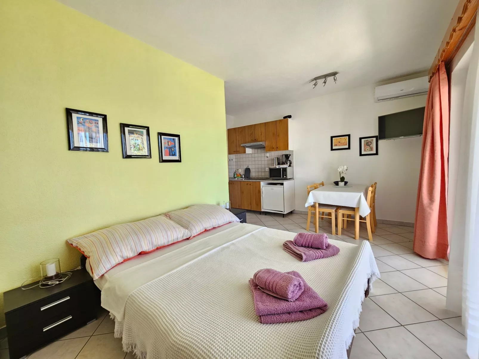 Appartement Studio mit Terrasse-Dedans