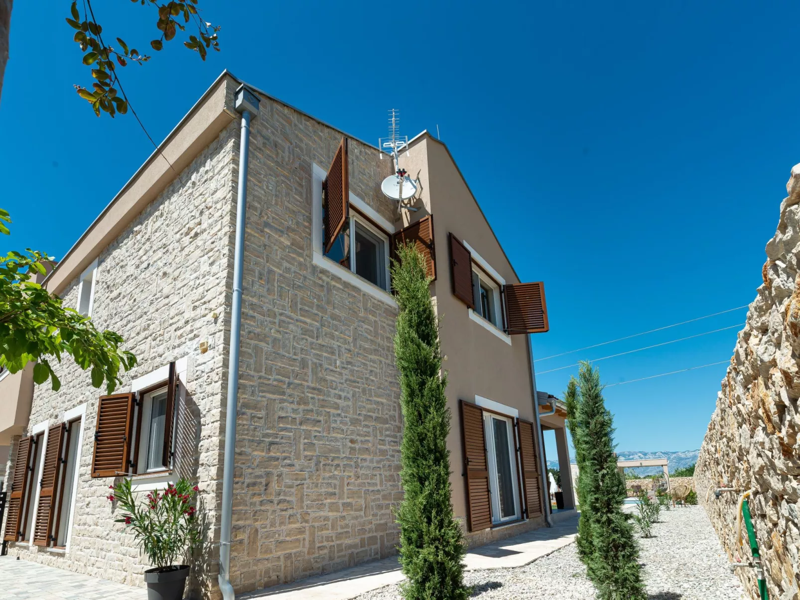 Villa Vid 04 mit beheiztem Pool - von der Agentur TA Leut-Dehors