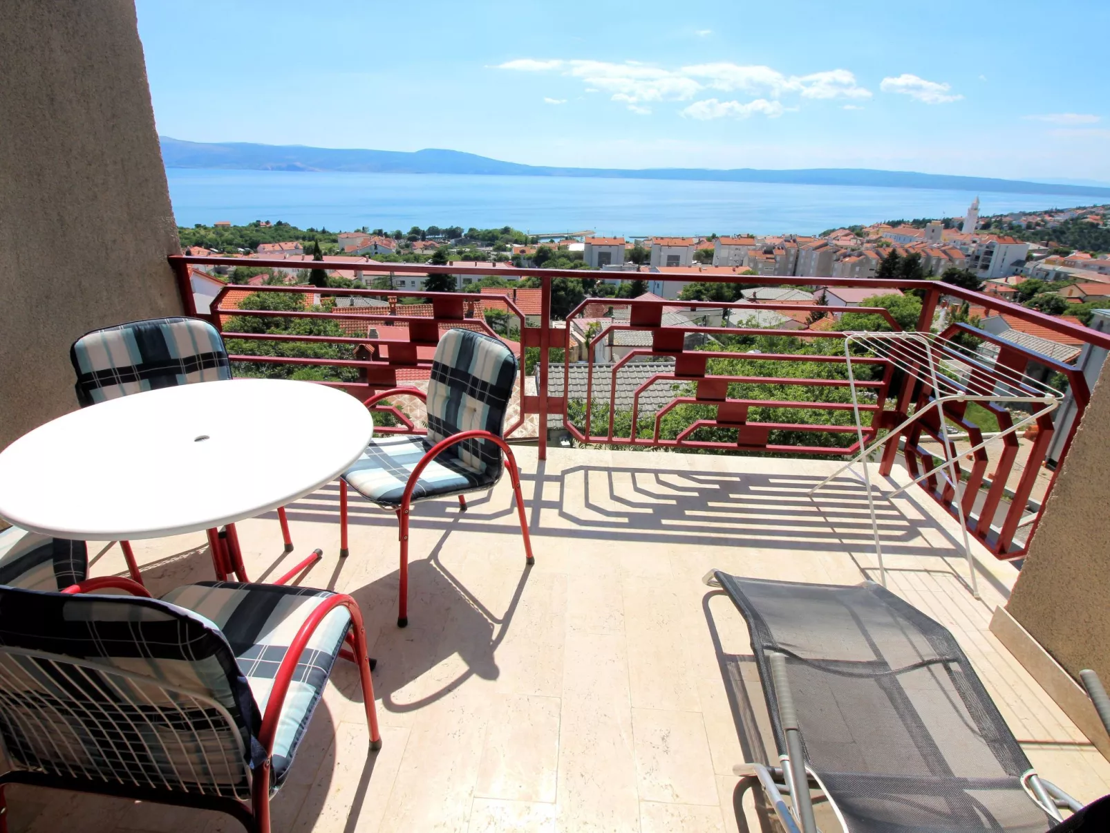 Apartment für zwei Erwachsene und zwei Kinder-Draußen