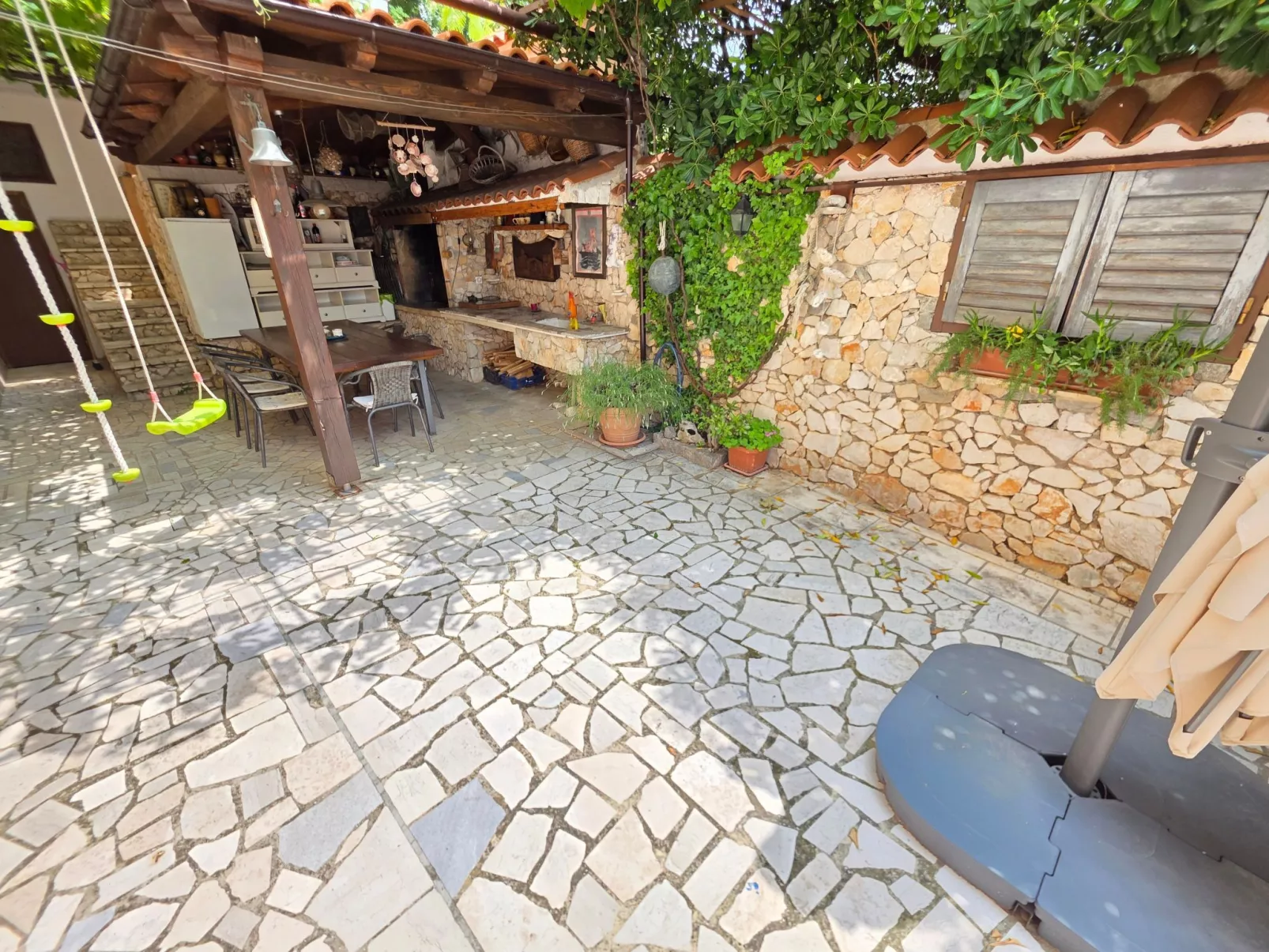 Wohnung mit Terrasse - Gemeinschaftspool-Dehors