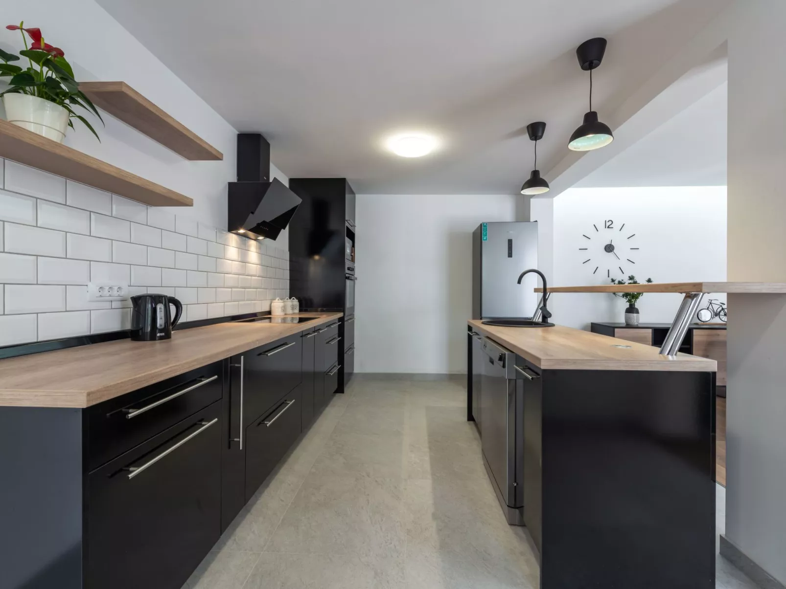 Moderne Villa mit Infinity-Pool und atemberaubendem Meerblick Dia-Inside