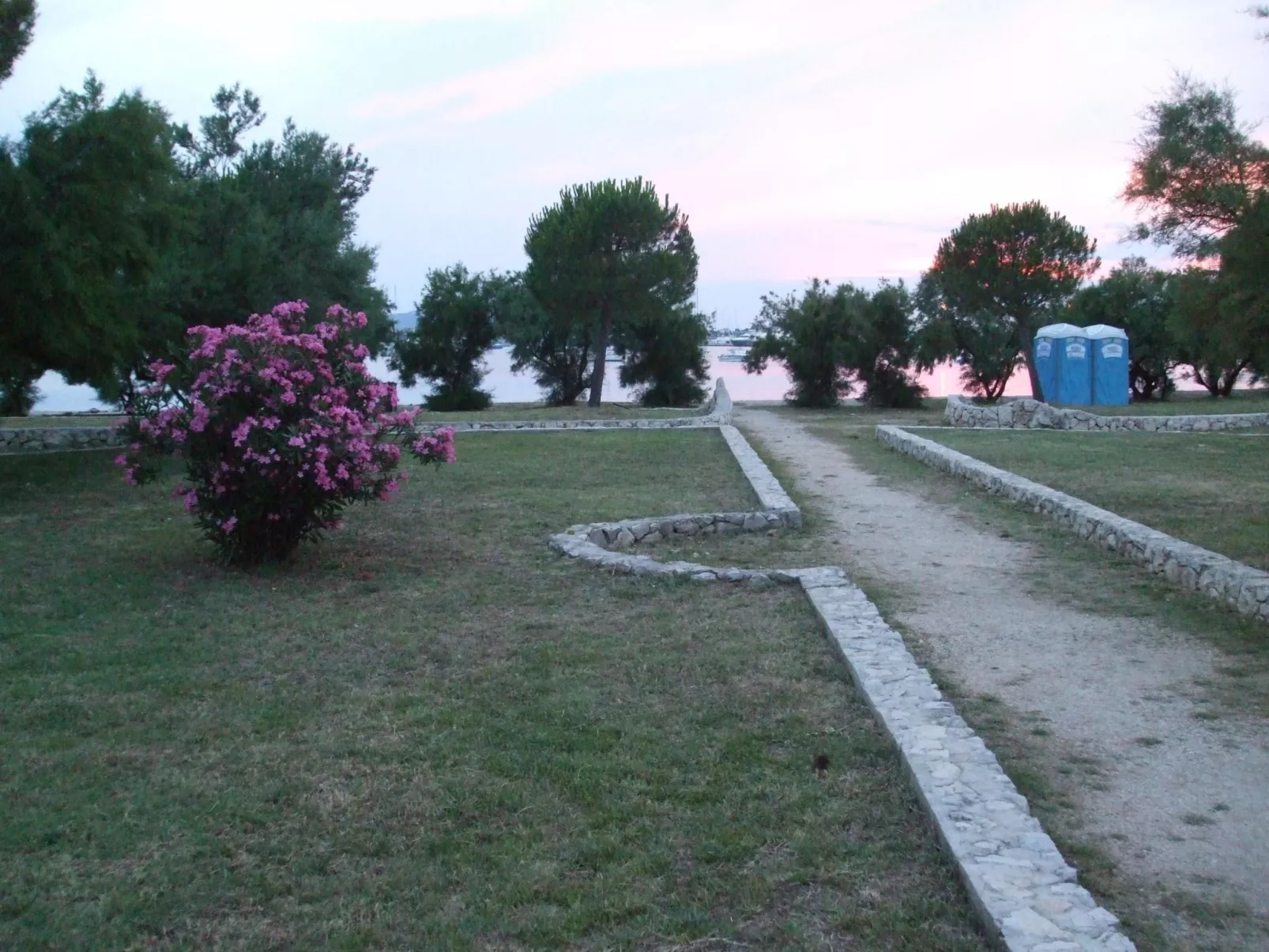 Appartement mit Balkon-Dehors