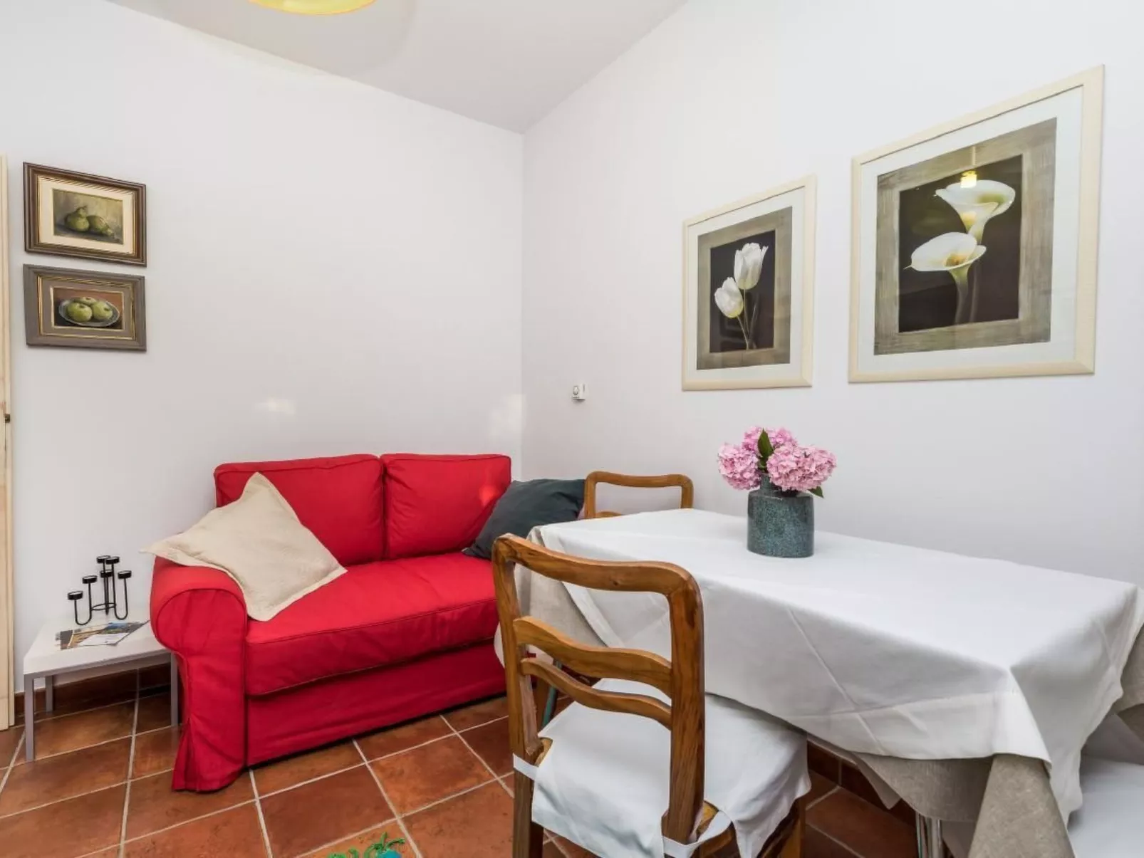 Villa Lidija-Drinnen