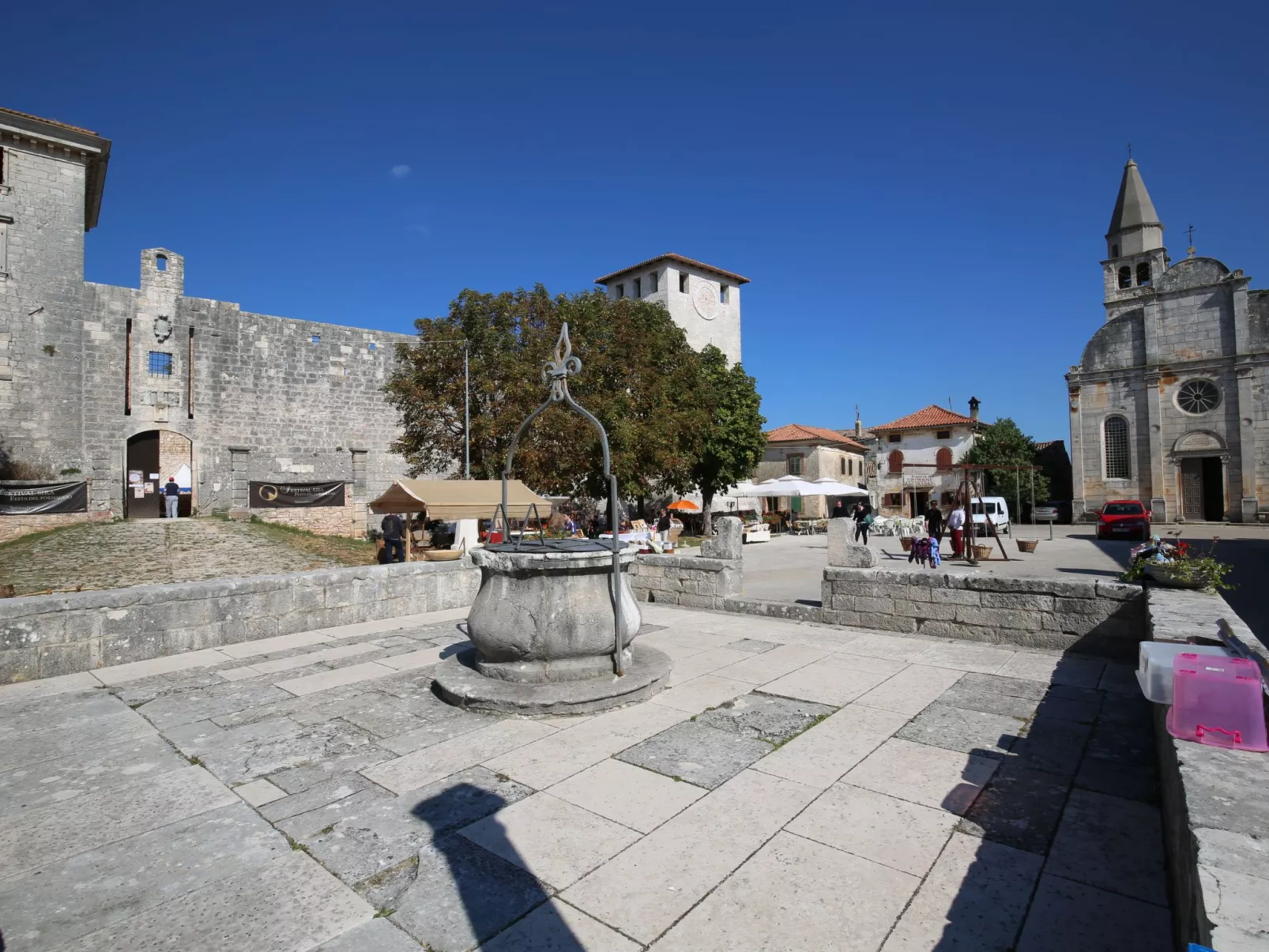 Villa Liet 9.-Draußen