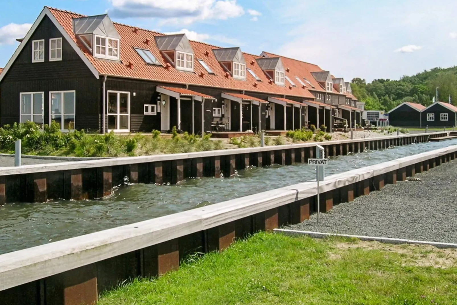 Spa Retreat by the Canal - By Traum Ferienwohnungen