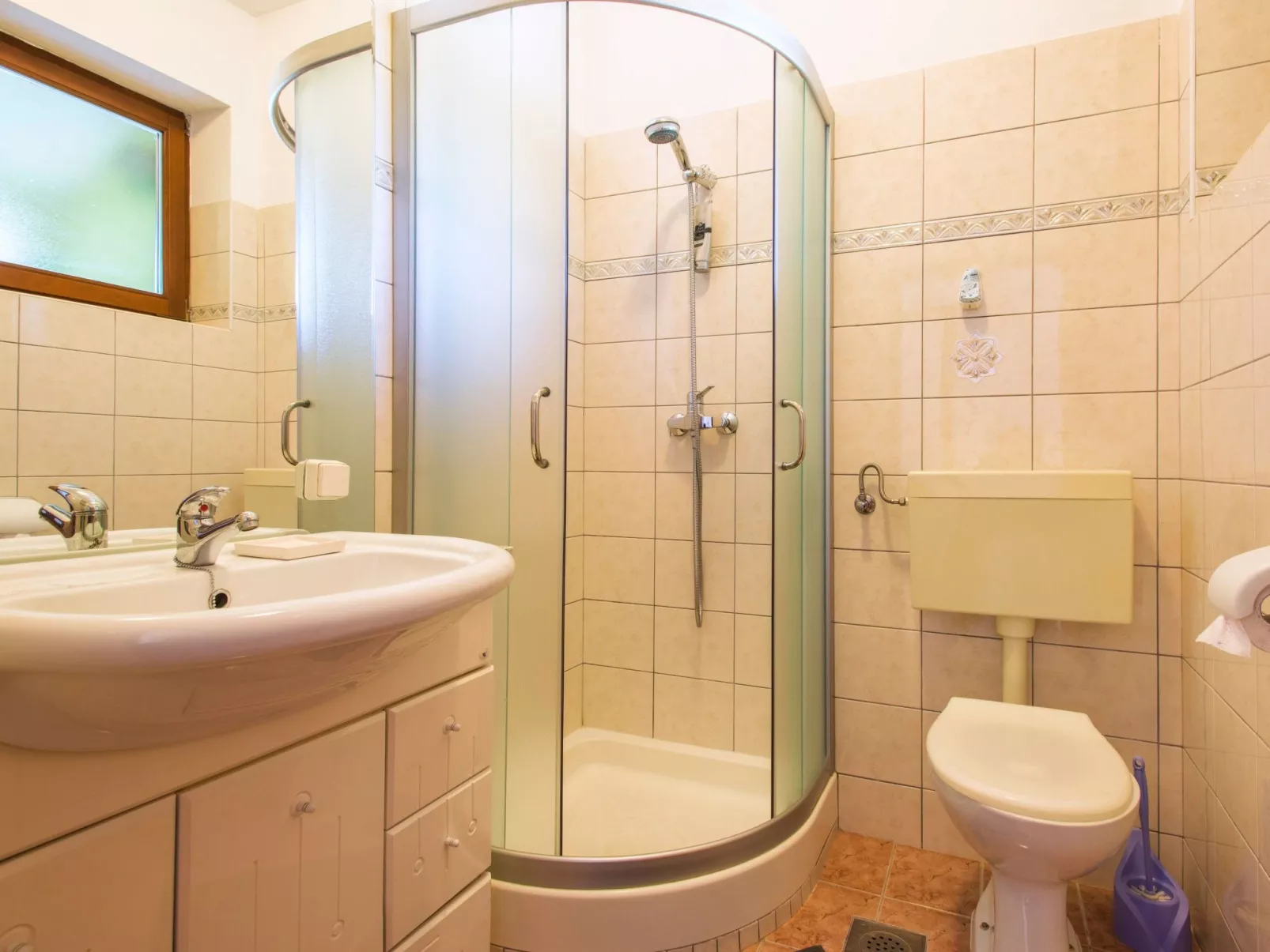 Für 4 Personen  + 1 Kind ca. 45 m&sup2; in Pula, Istrien (Pula und Umgebung)-Image-tags.info