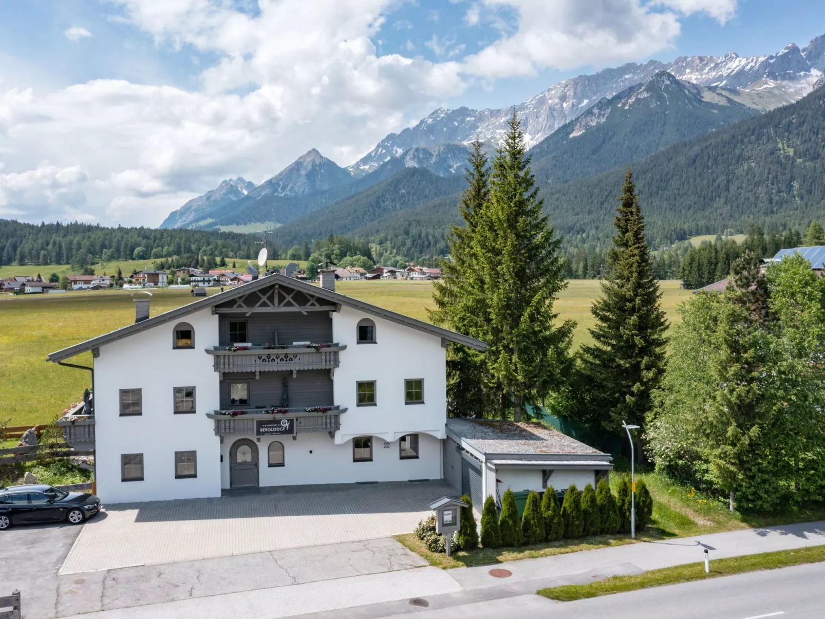 Appartement "Glücksmomente"-Draußen