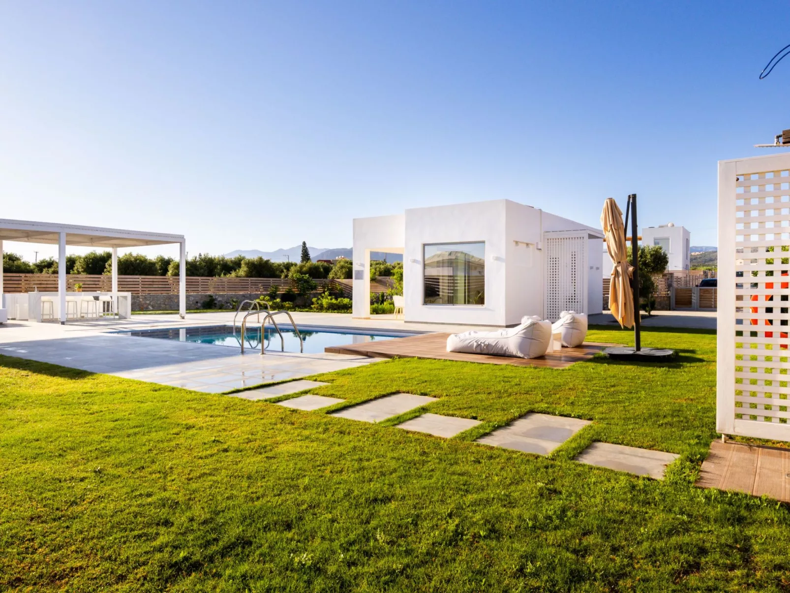 Sardines Luxury Villa 1 - Privater Pool und Garten-Image-tags.info