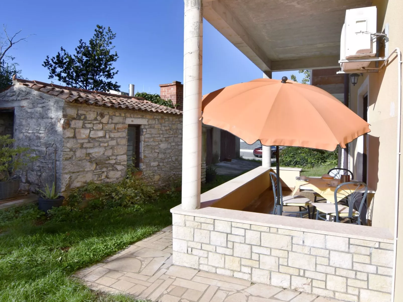 SILVA 3 prizemlje-Dehors