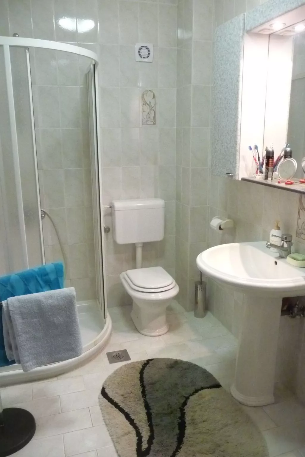 Geräumige Ferienwohnung Marija 2-Drinnen