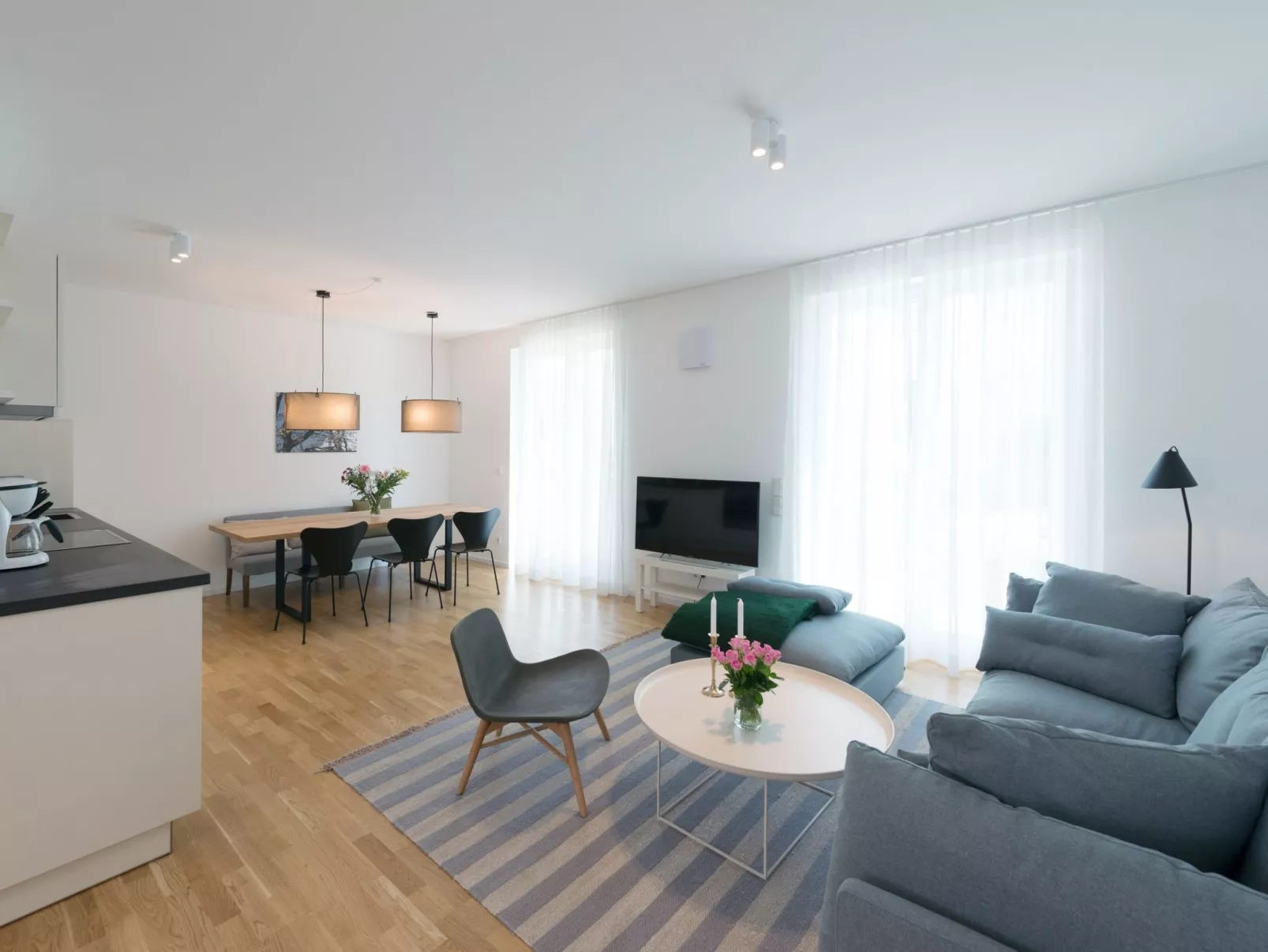 Strandhaus Seeblick-Drinnen