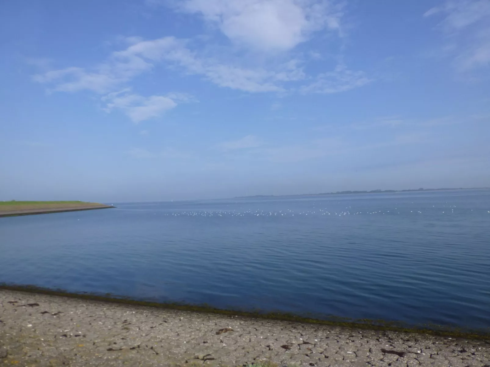 Neuer schöner Bungalow-Outside