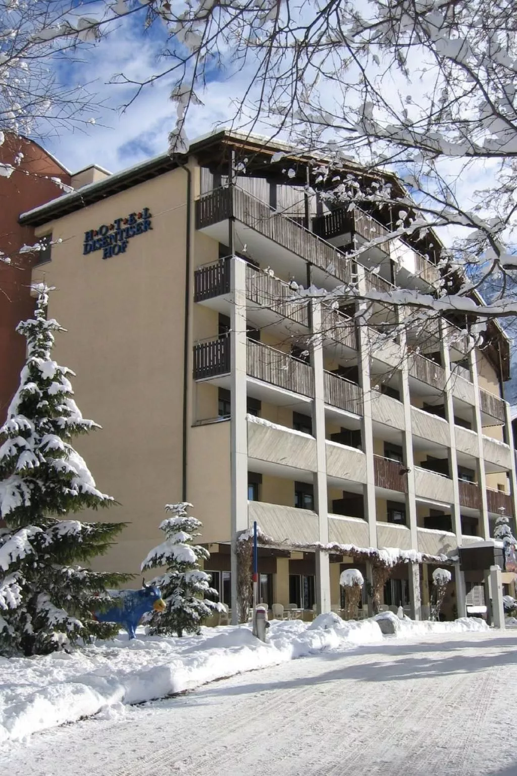 Gemütliche Ferienwohnung im Disentiserhof-Outside