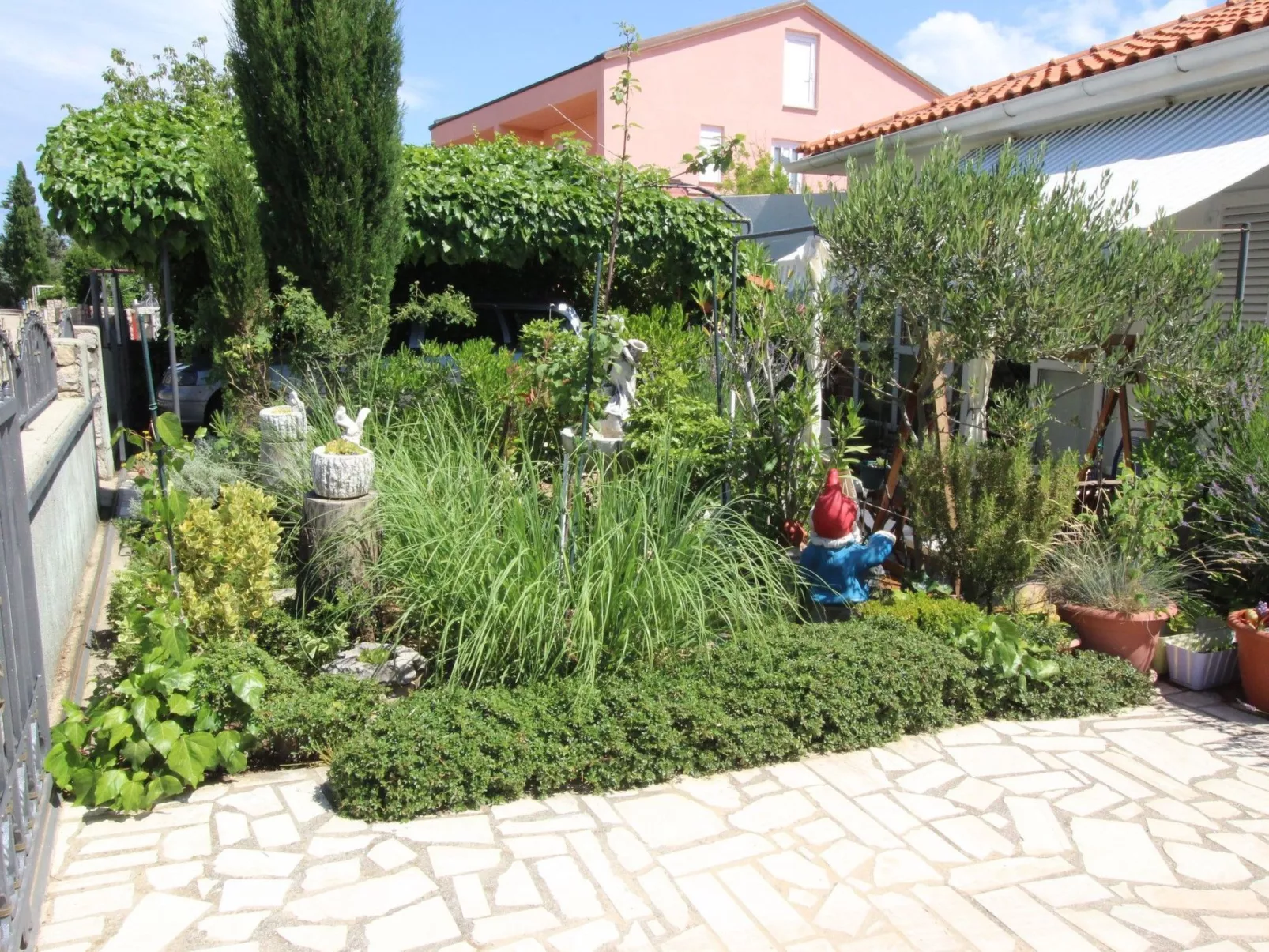 Apartment Renata-Image-tags.info