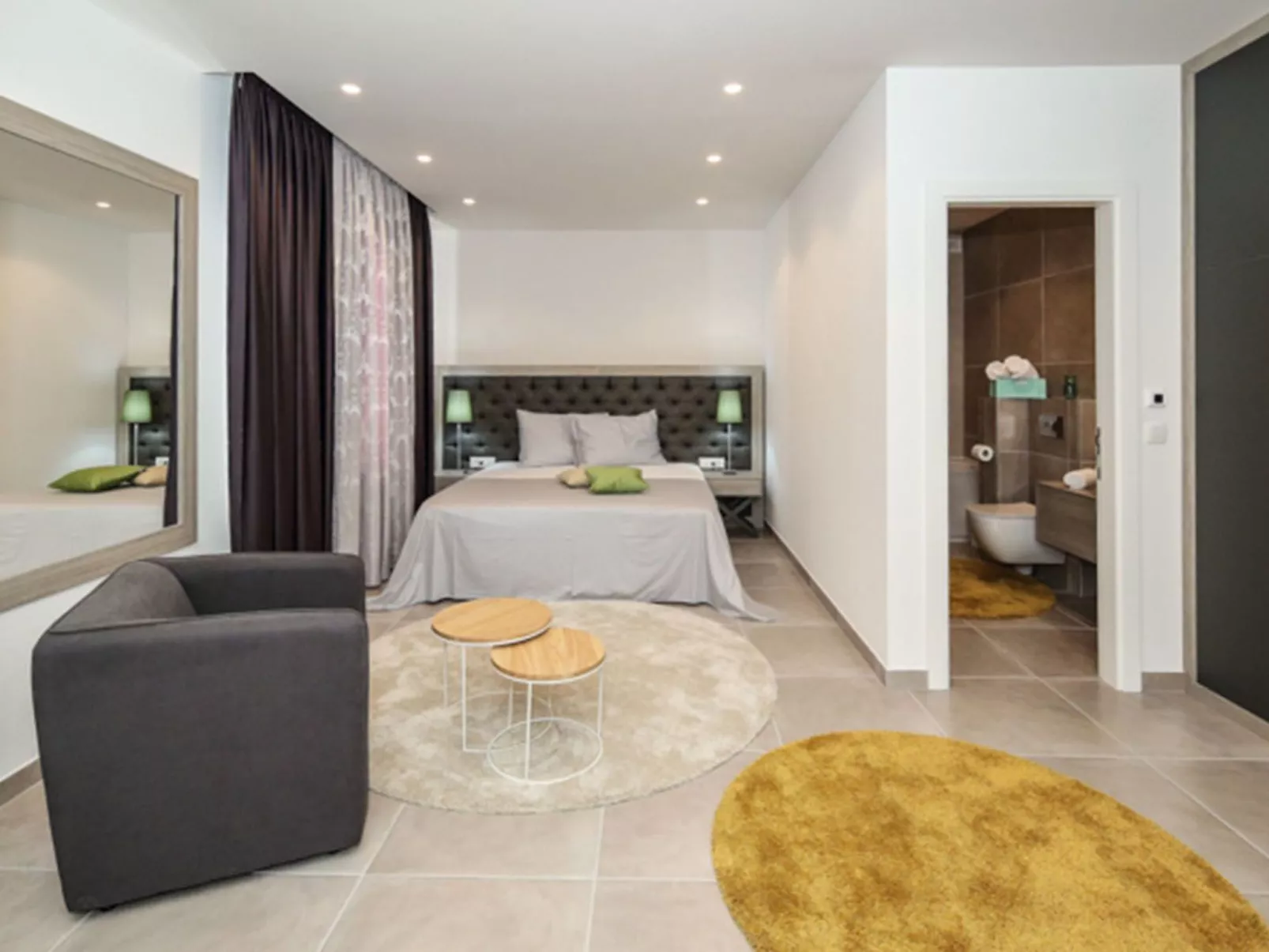 Luxusvilla Viola mit Pool, Sauna und Fitnessraum-Drinnen