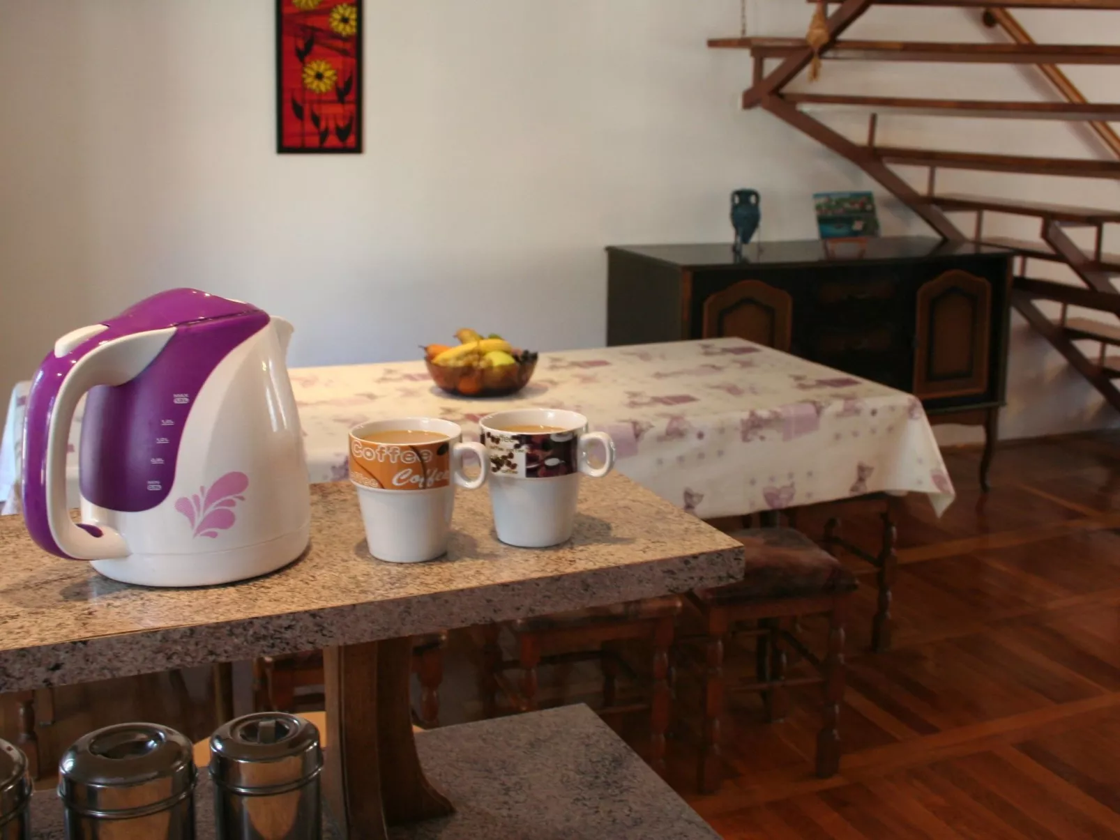 ''Adriana R.''-Drinnen